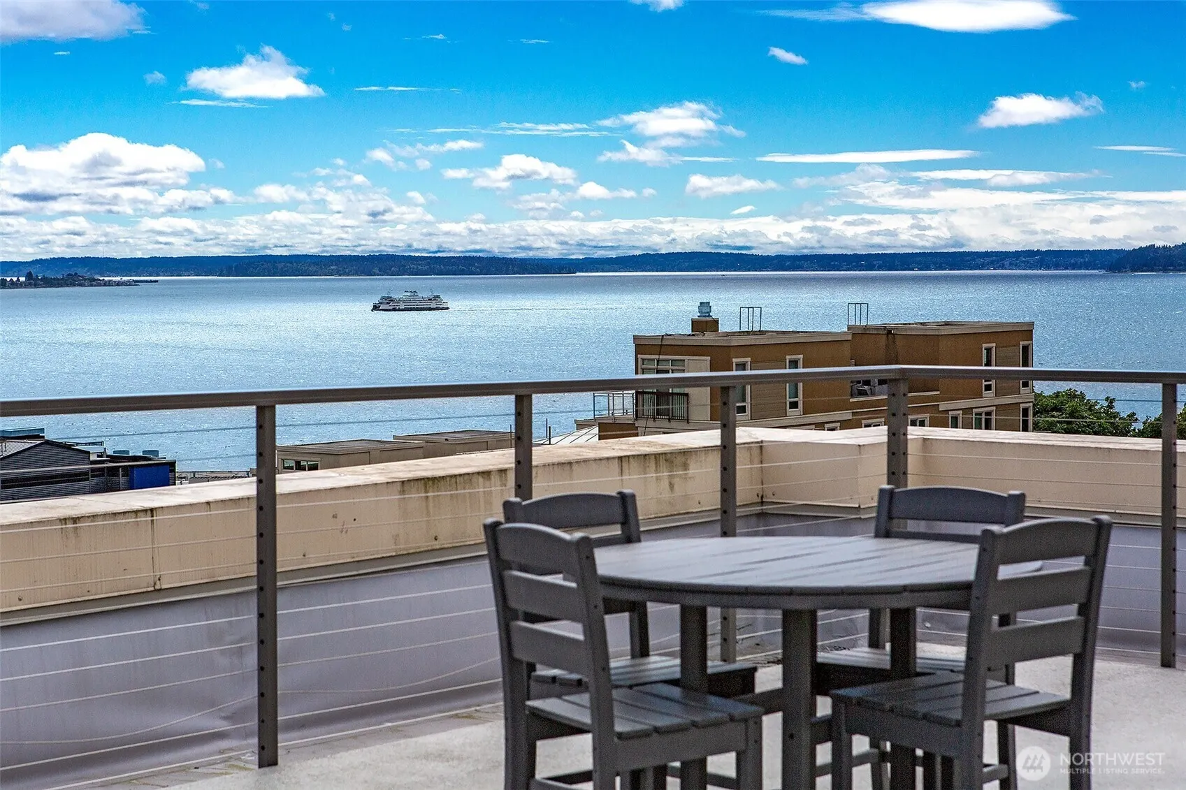 530 4th Avenue W #502, Seattle, WA 98119