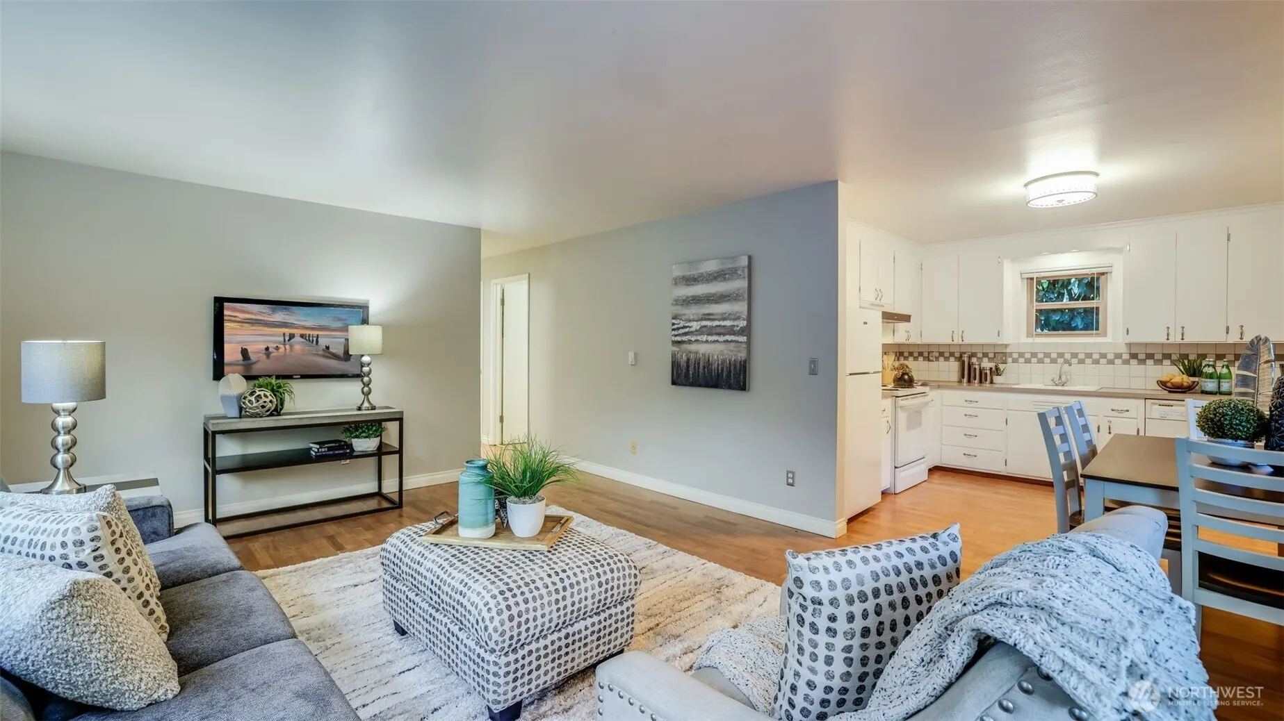 418 Highland Drive #4, Seattle, WA 98109