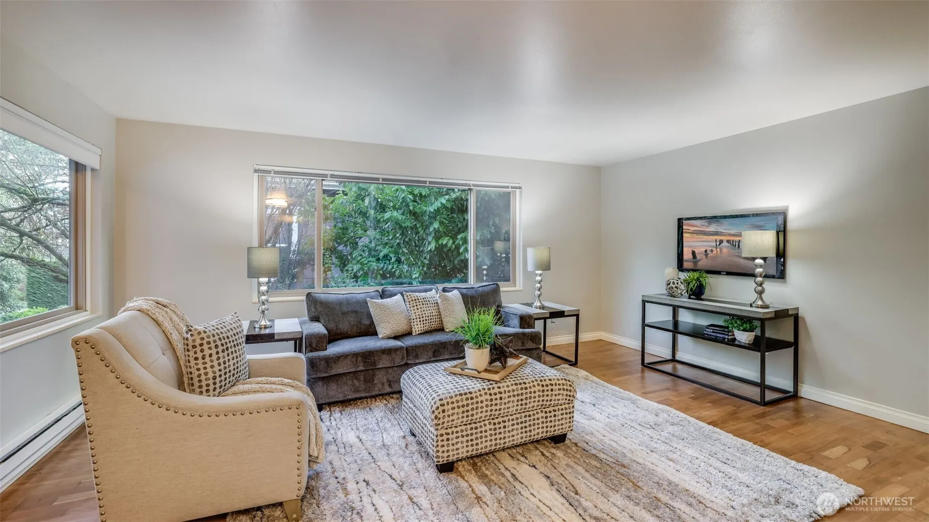418 Highland Drive #4, Seattle, WA 98109
