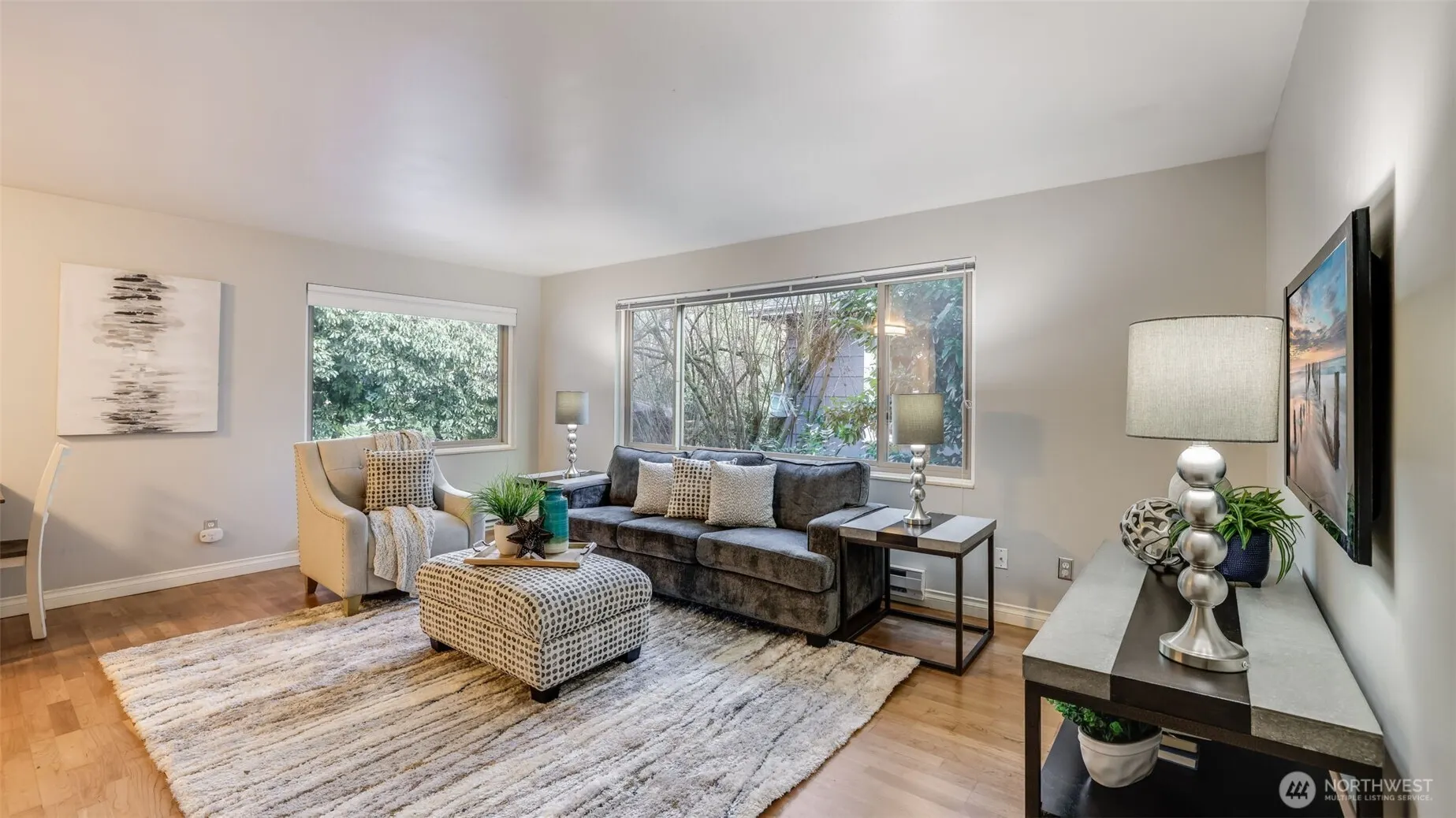 418 Highland Drive #4, Seattle, WA 98109
