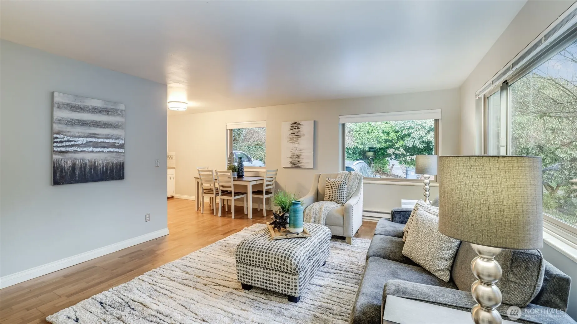 418 Highland Drive #4, Seattle, WA 98109