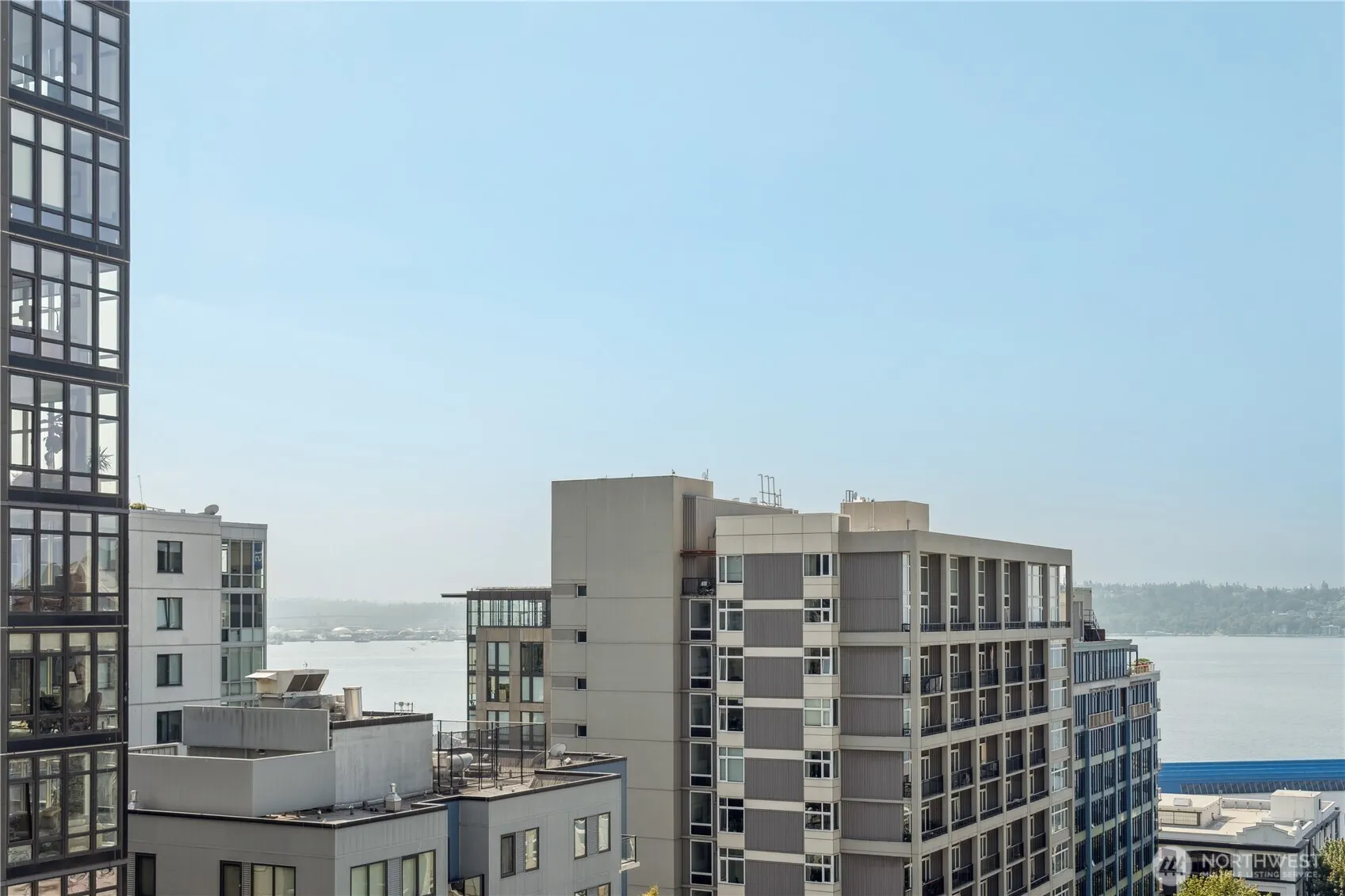 2801 1st Avenue #806, Seattle, WA 98121