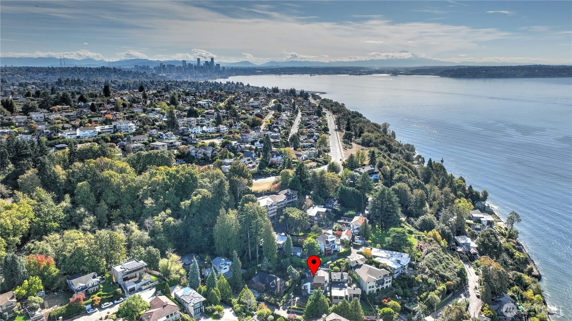 4527 W Raye Street , Seattle, WA 98199