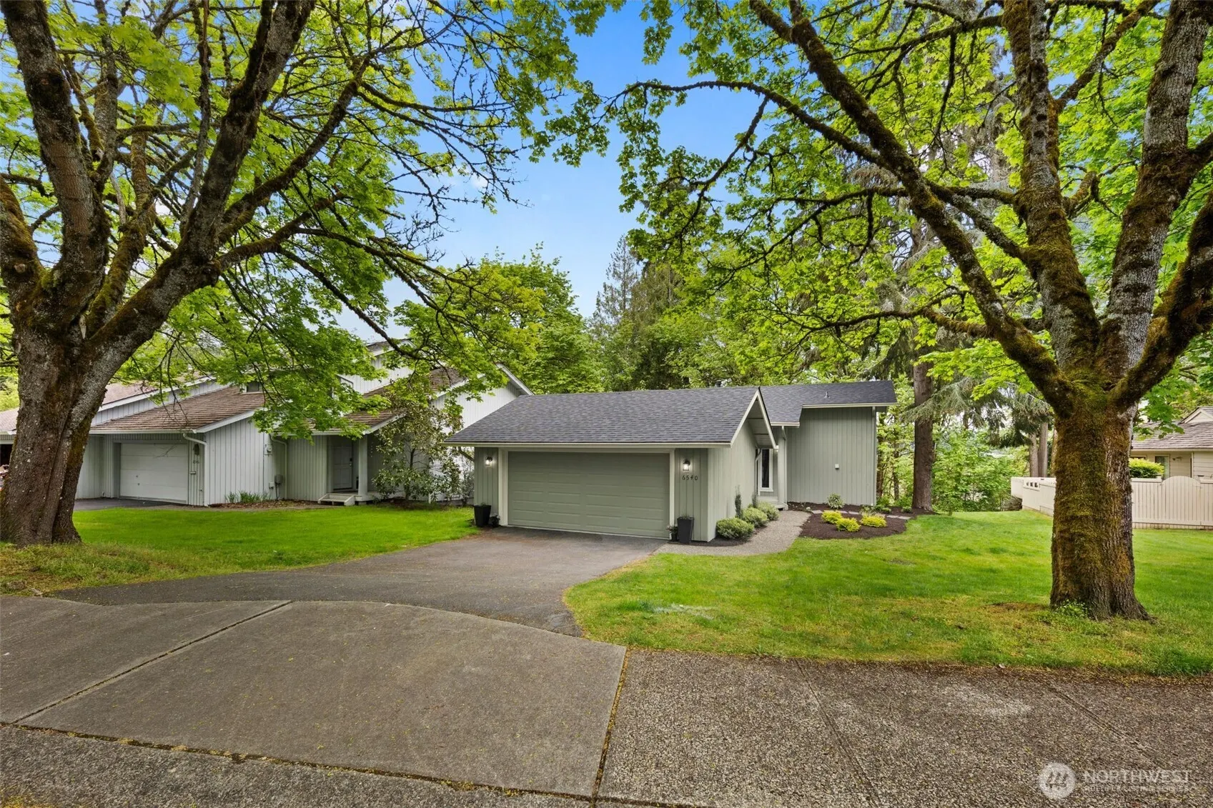 6540 159th Avenue NE, Redmond, WA 98052