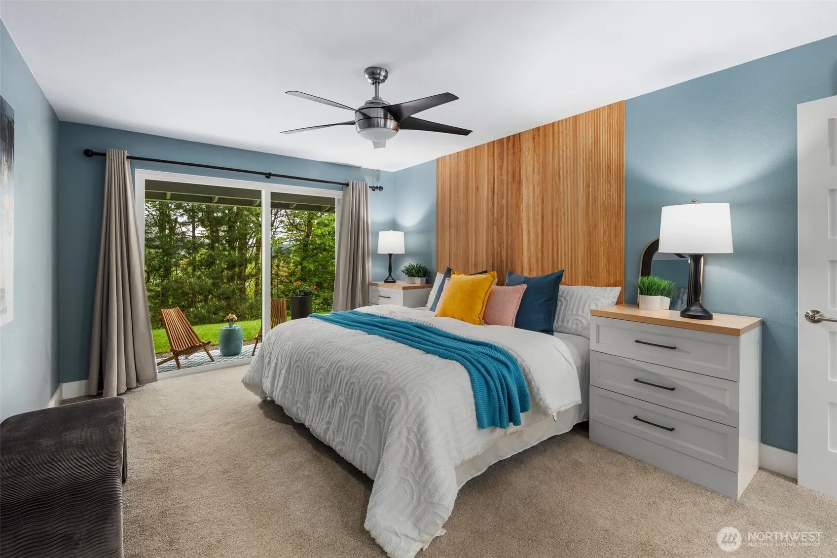 6540 159th Avenue NE, Redmond, WA 98052