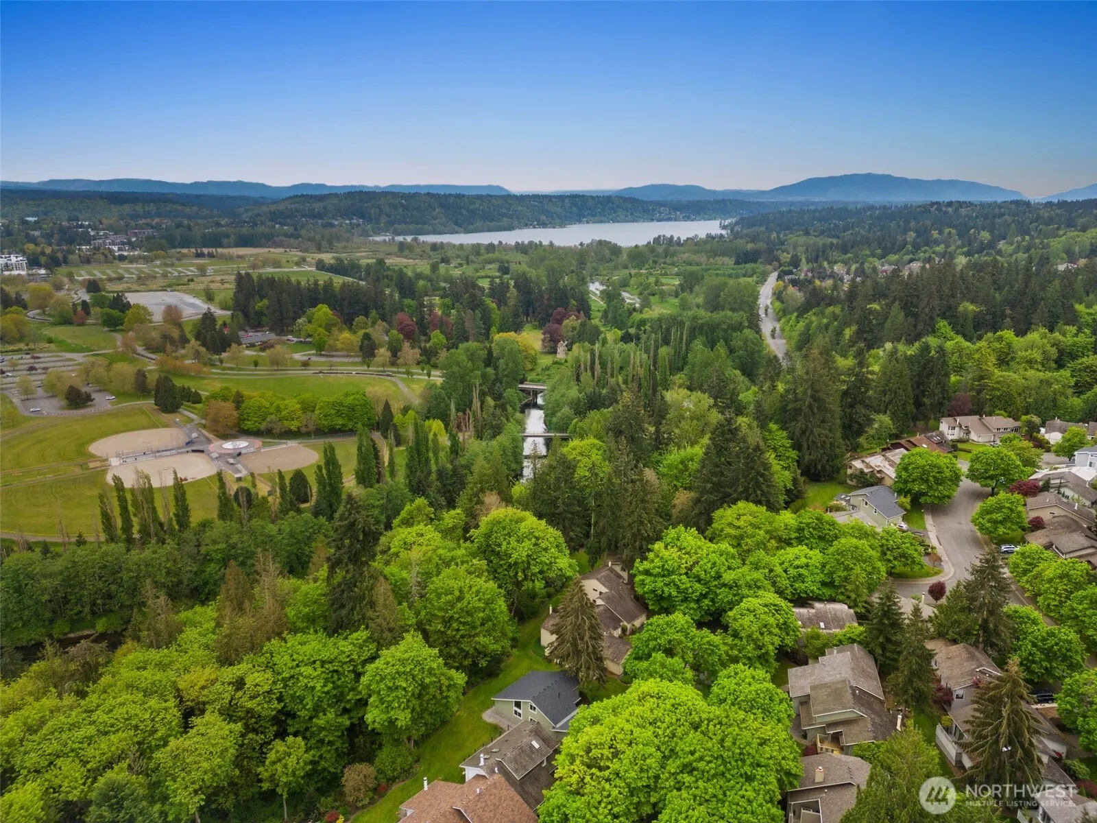 6540 159th Avenue NE, Redmond, WA 98052
