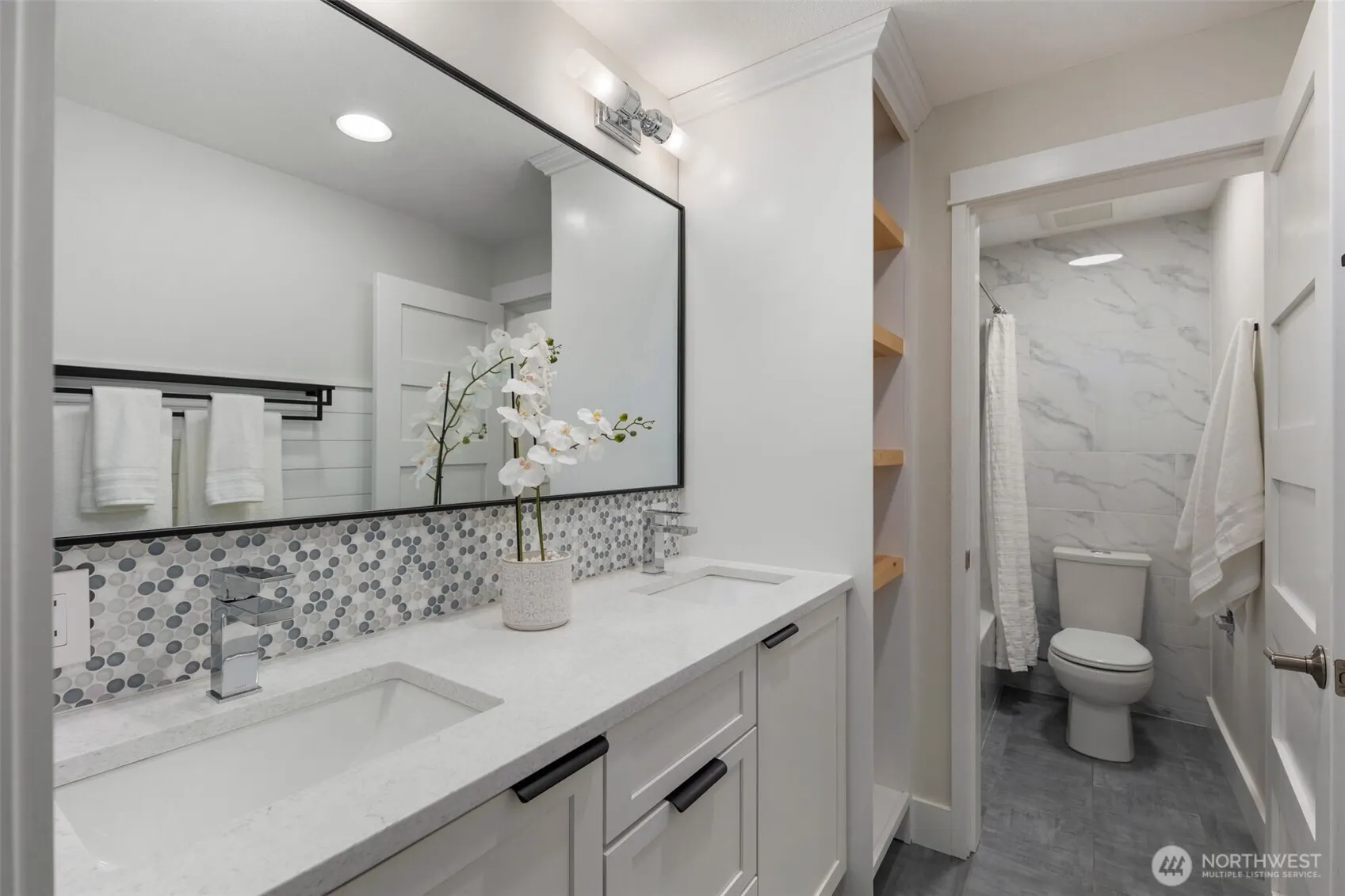 6540 159th Avenue NE, Redmond, WA 98052