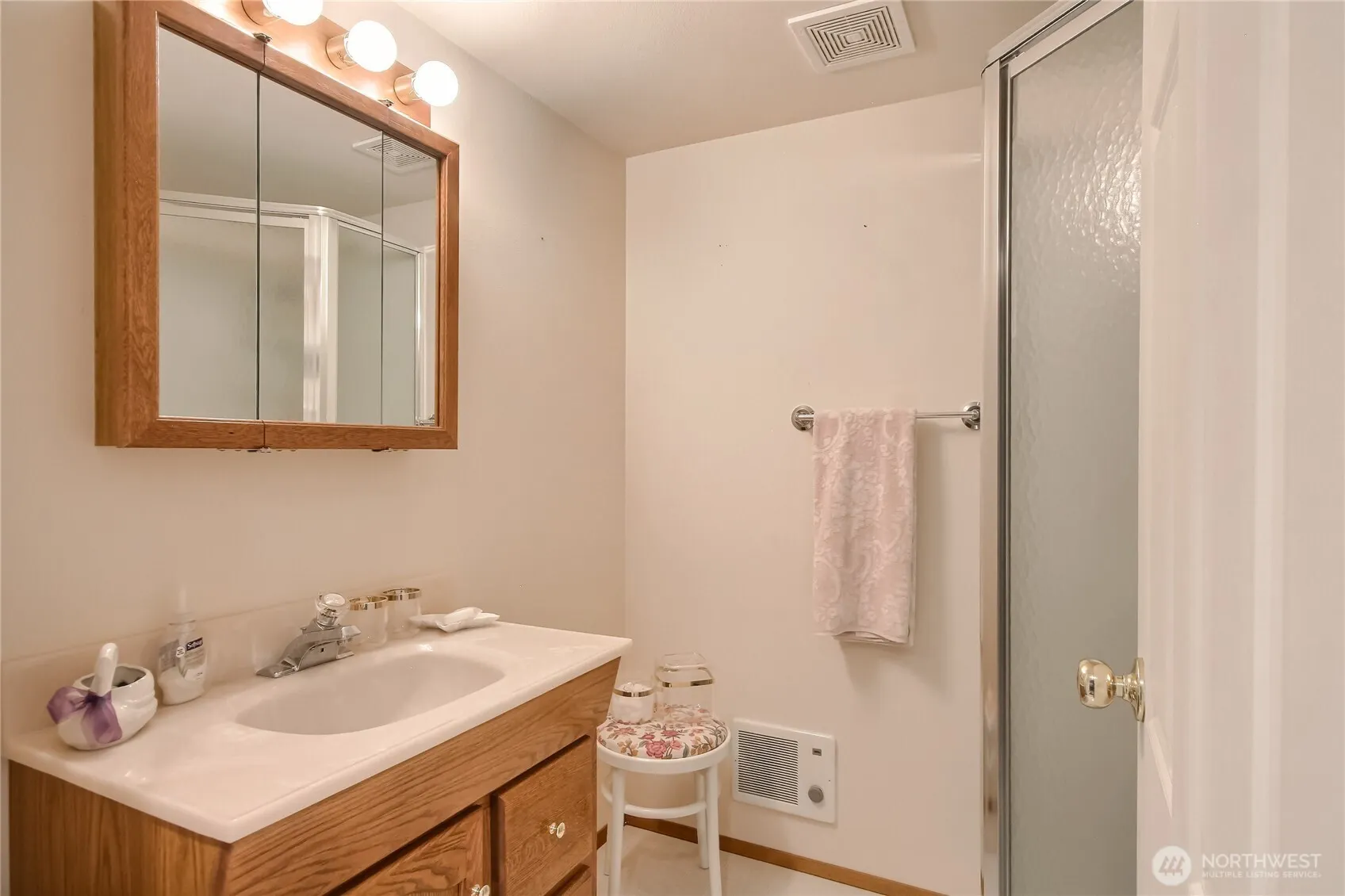 10812 101st Avenue NE, Kirkland, WA 98033