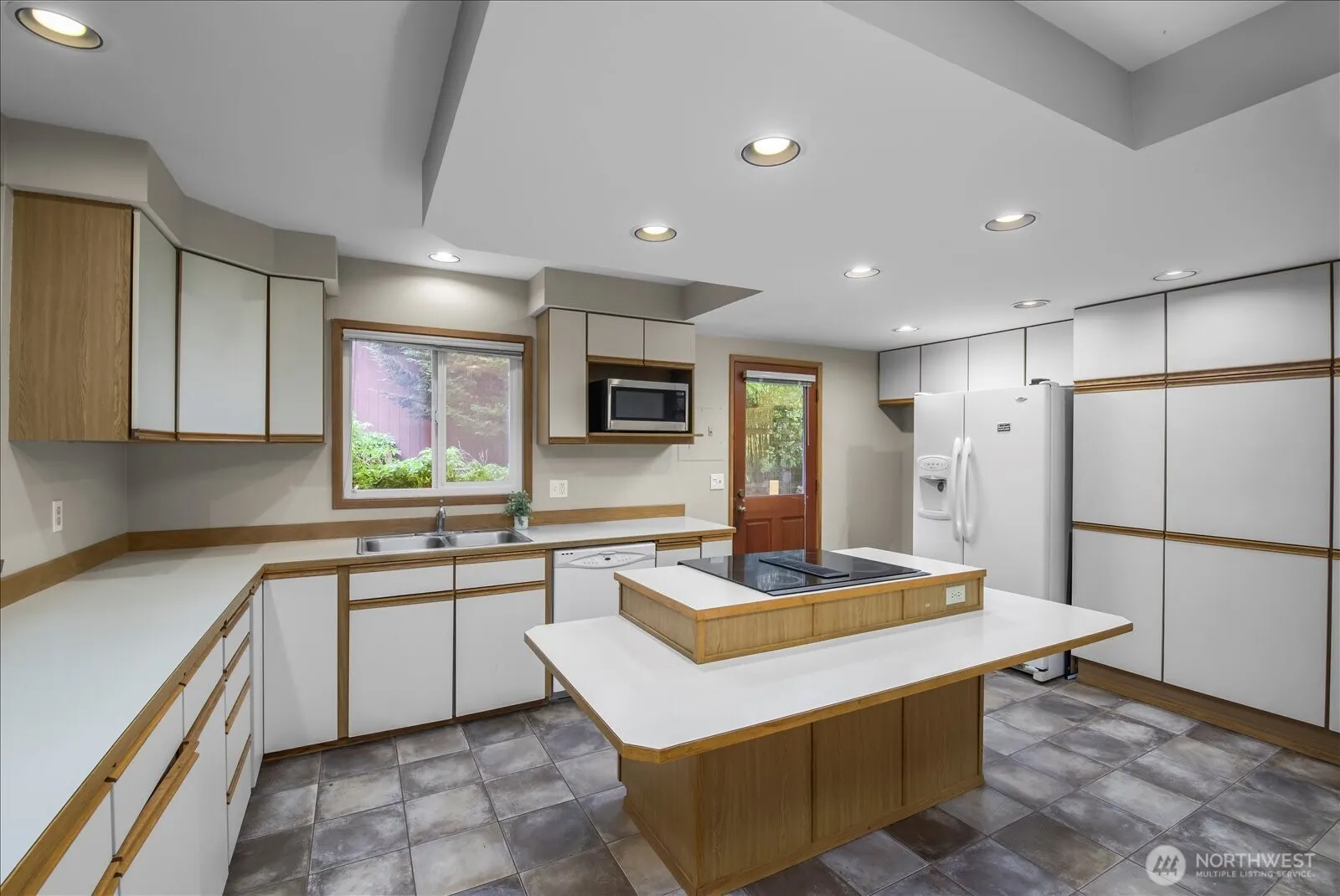 13028 Juanita Drive NE, Kirkland, WA 98034