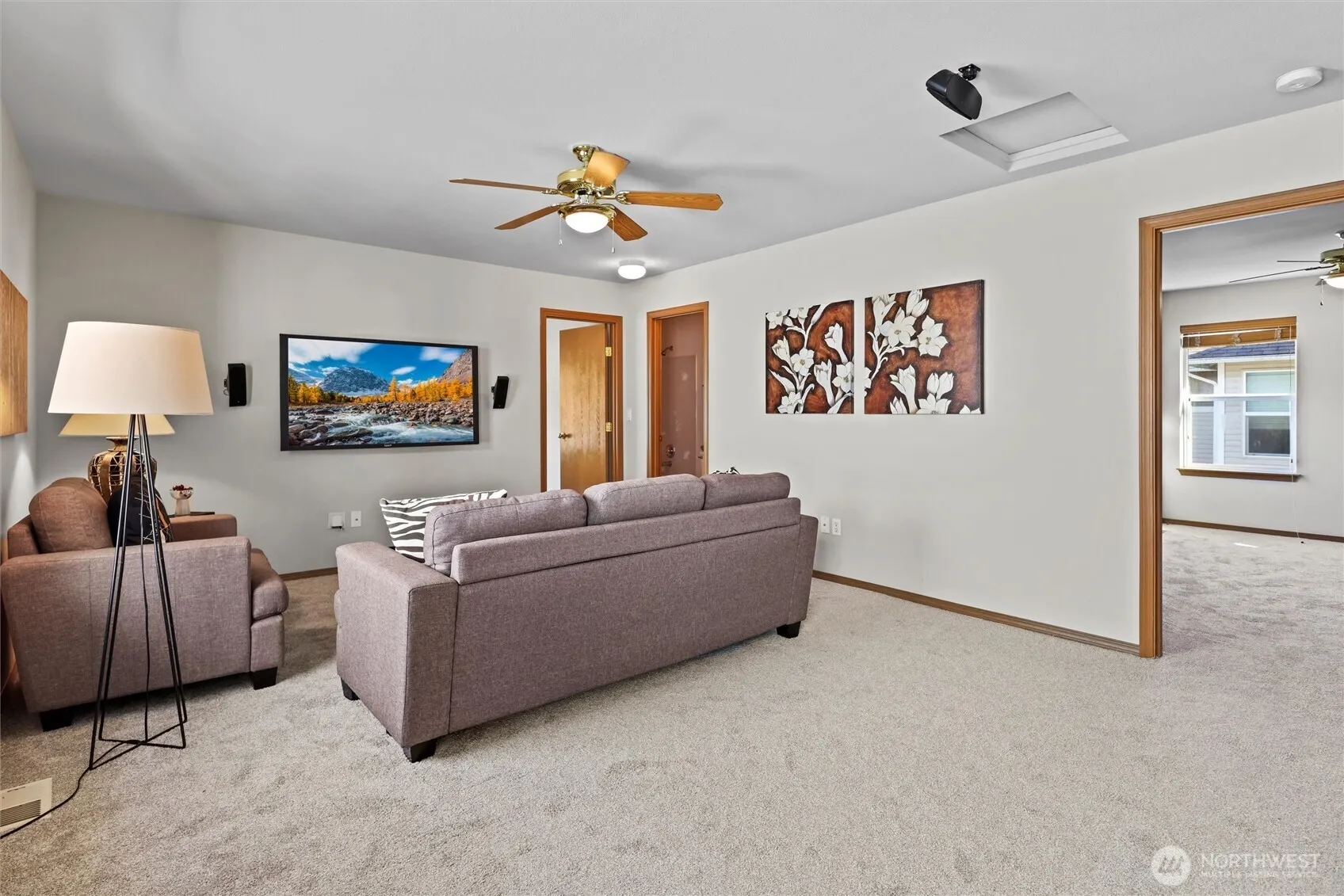 19002 13th Avenue SE, Bothell, WA 98012