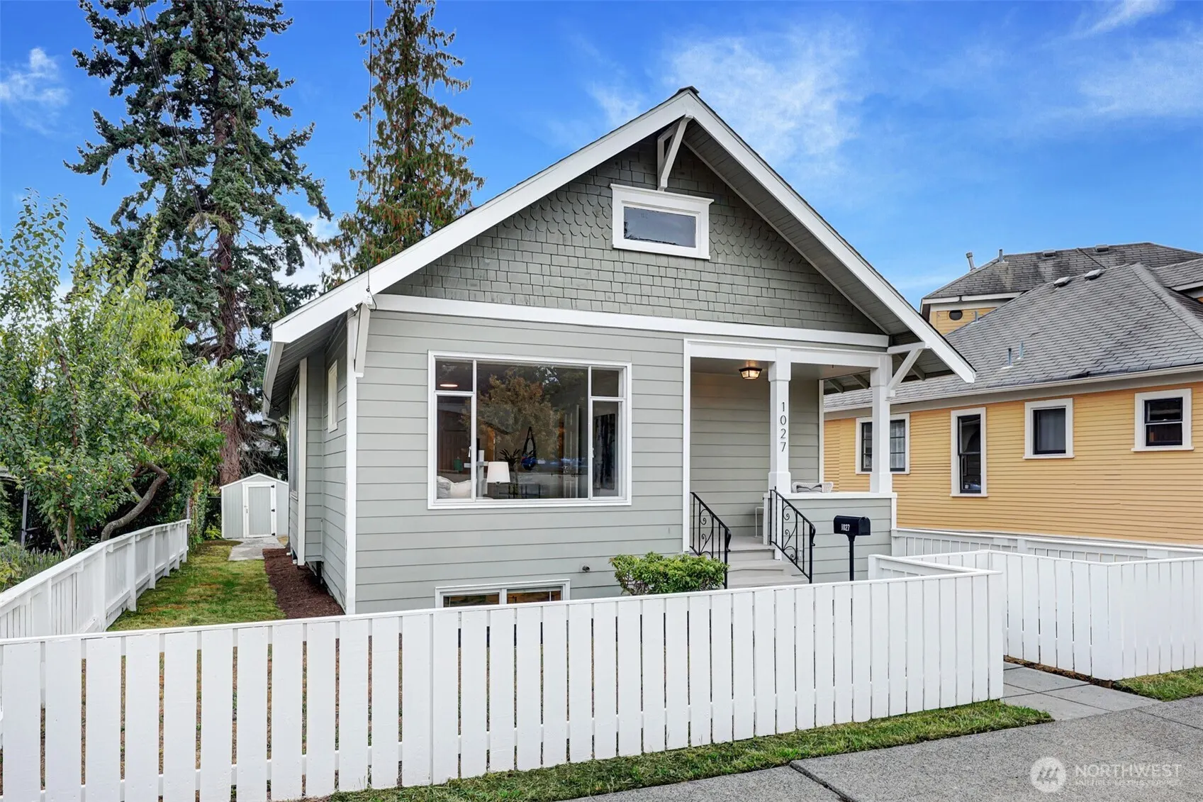 1027 NW 65th Street , Seattle, WA 98117