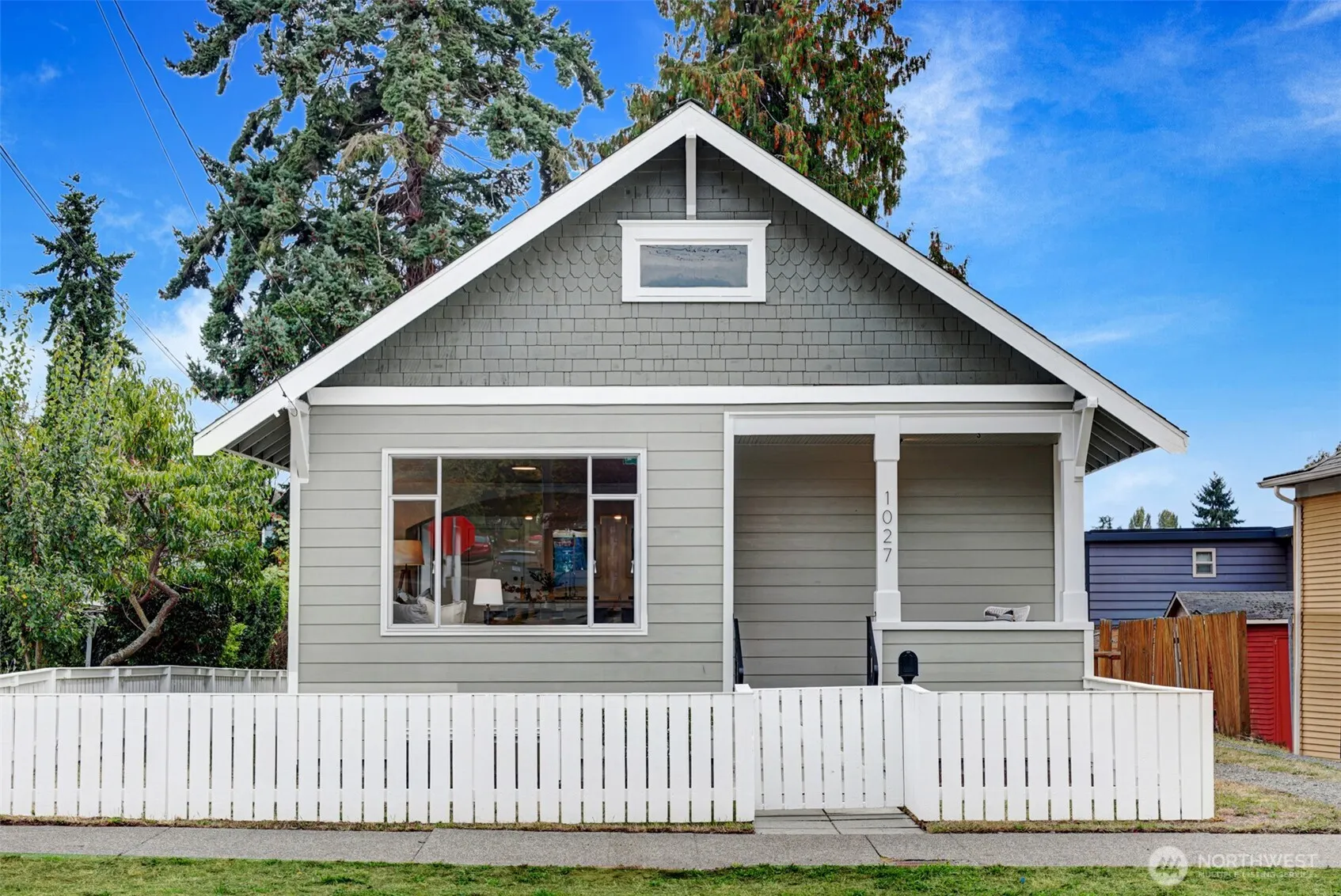 1027 NW 65th Street , Seattle, WA 98117