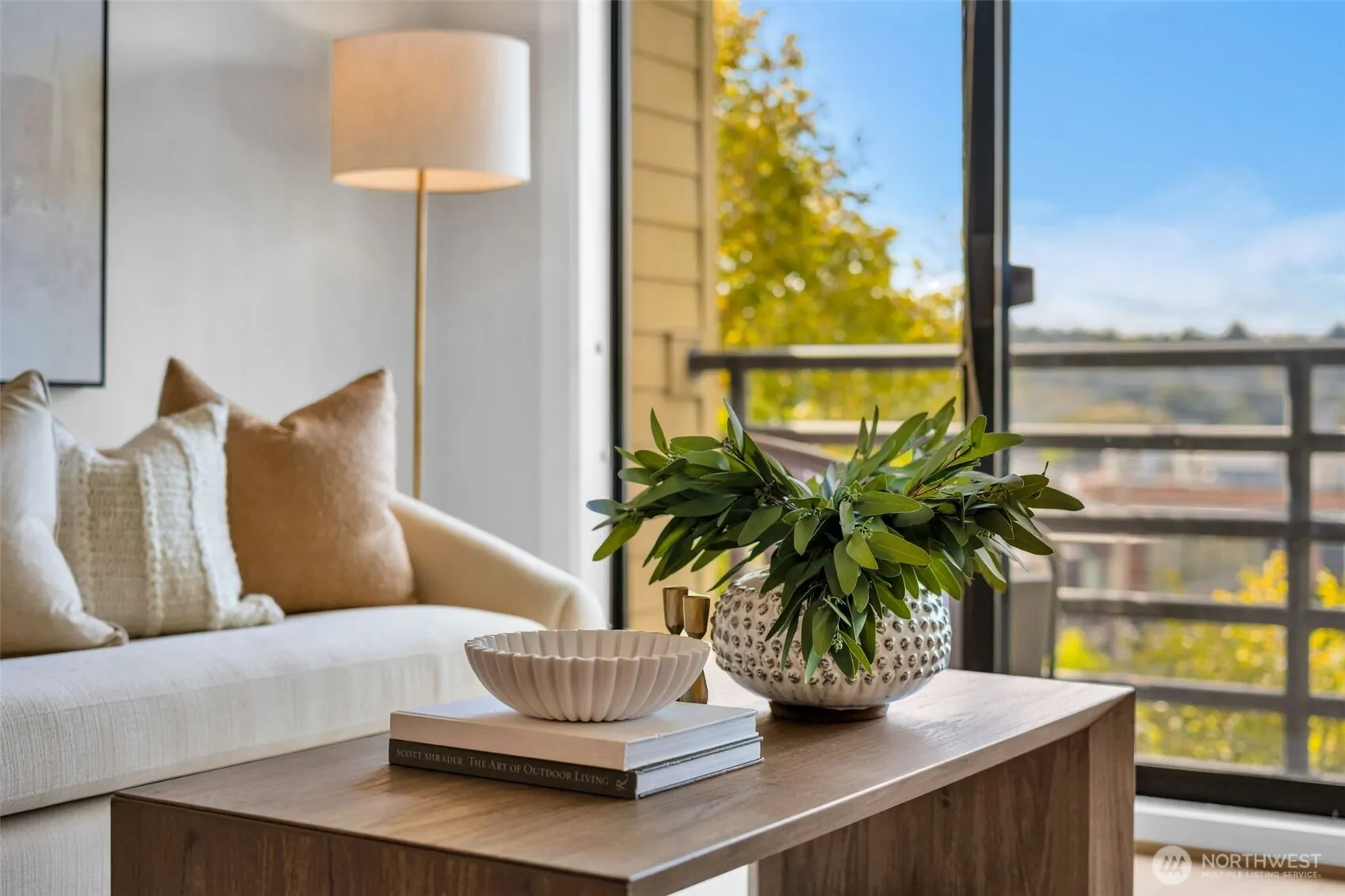 3401 Wallingford Avenue N #405, Seattle, WA 98103-9047