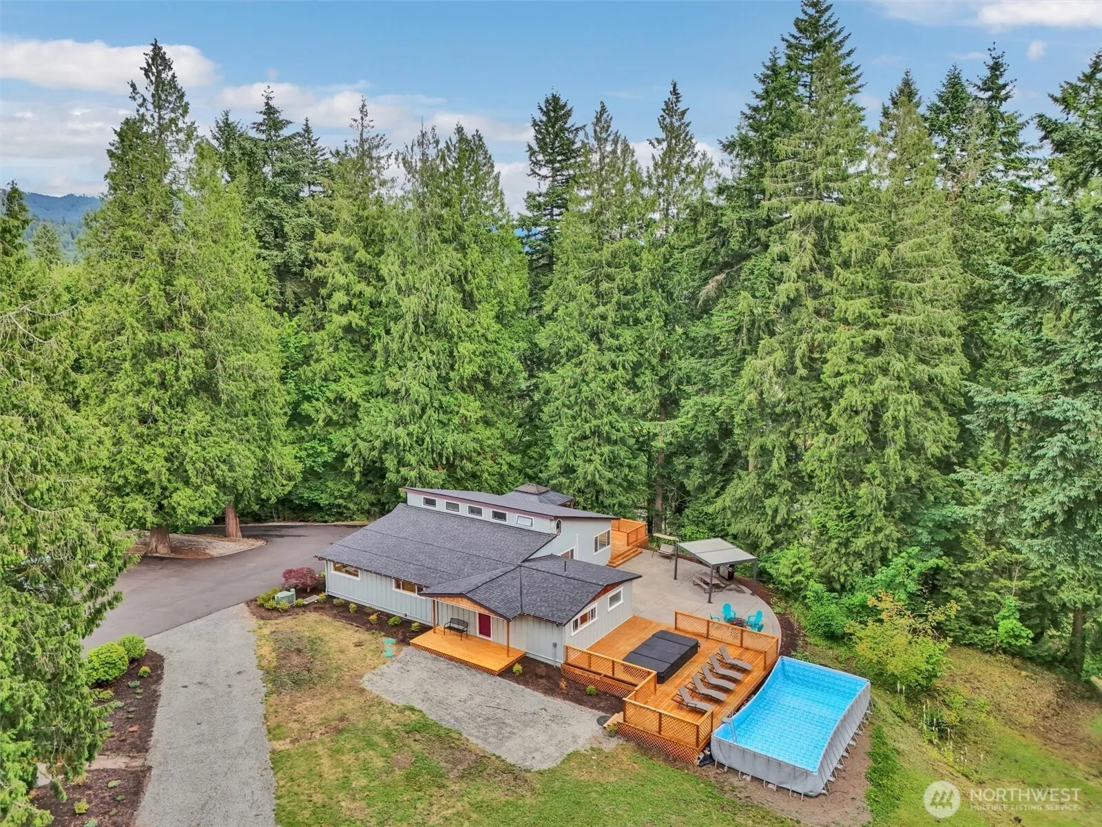 16121 Cedar Grove Road SE, Issaquah, WA 98027