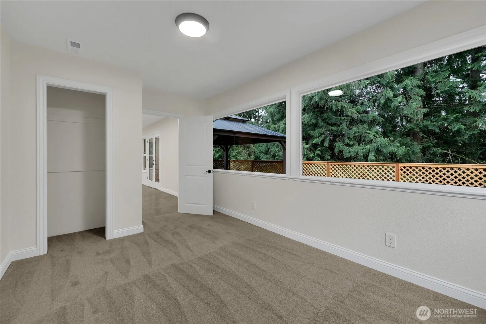 16121 Cedar Grove Road SE, Issaquah, WA 98027