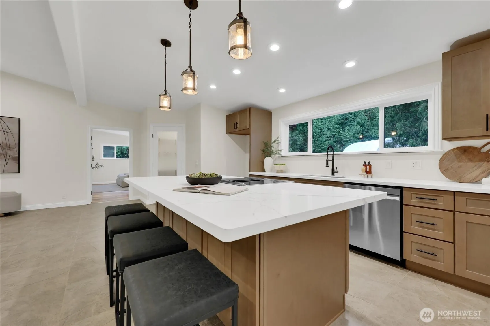 16121 Cedar Grove Road SE, Issaquah, WA 98027