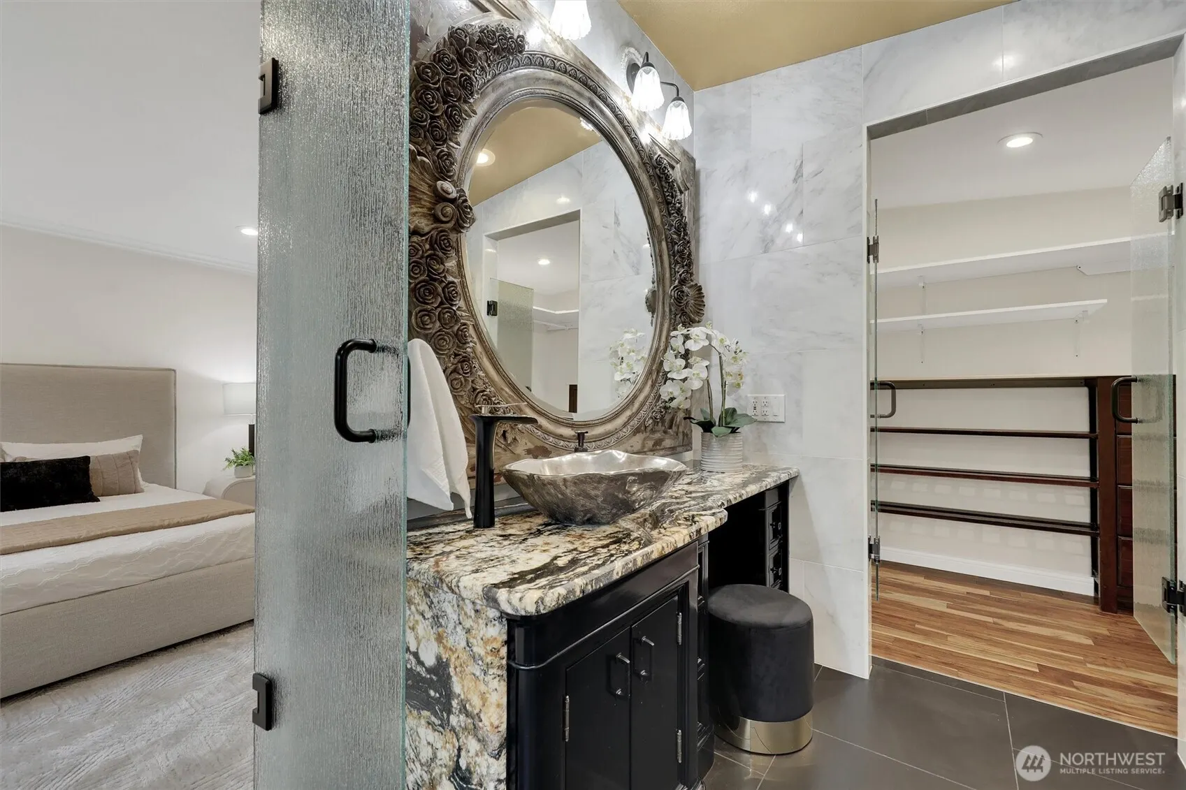 16121 Cedar Grove Road SE, Issaquah, WA 98027