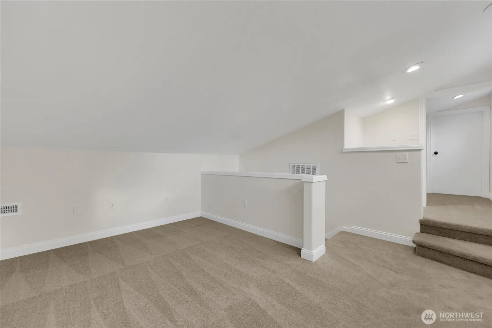 16121 Cedar Grove Road SE, Issaquah, WA 98027