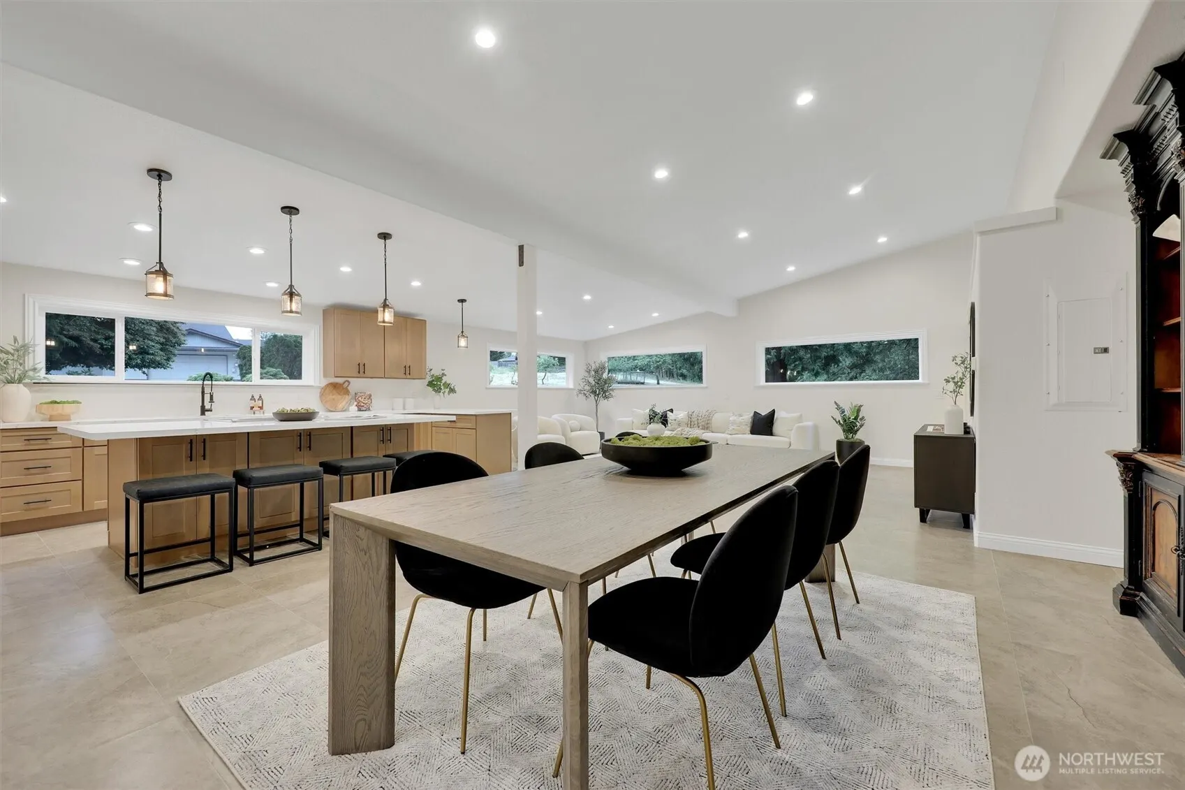 16121 Cedar Grove Road SE, Issaquah, WA 98027