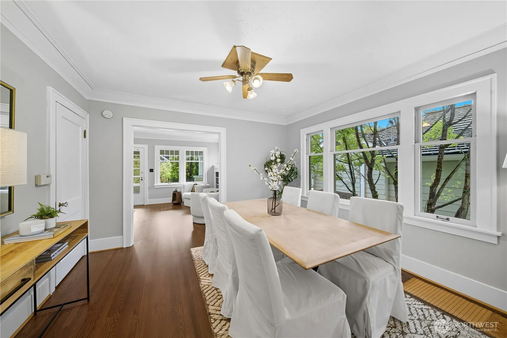 206 NW 62nd Street , Seattle, WA 98107