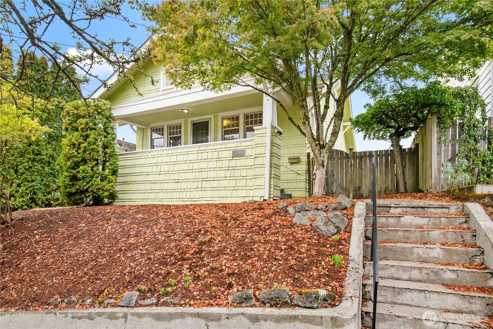 206 NW 62nd Street , Seattle, WA 98107