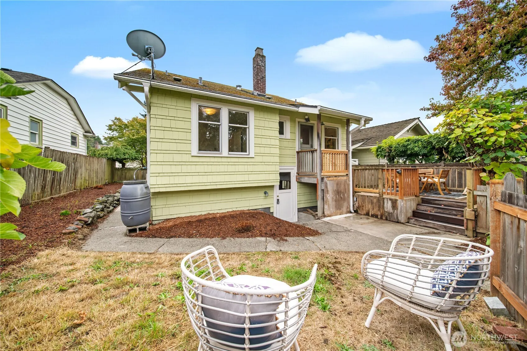 206 NW 62nd Street , Seattle, WA 98107