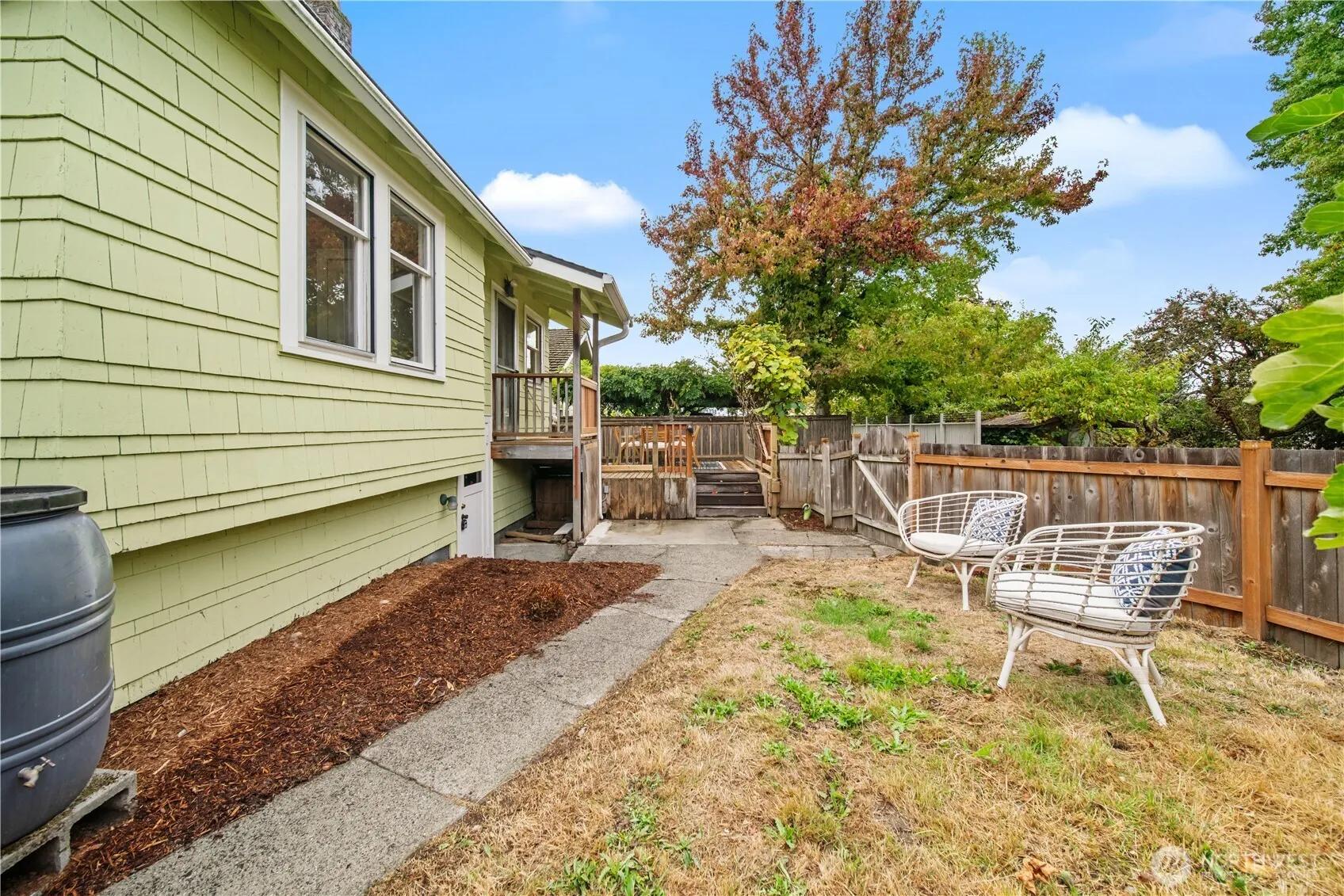 206 NW 62nd Street , Seattle, WA 98107