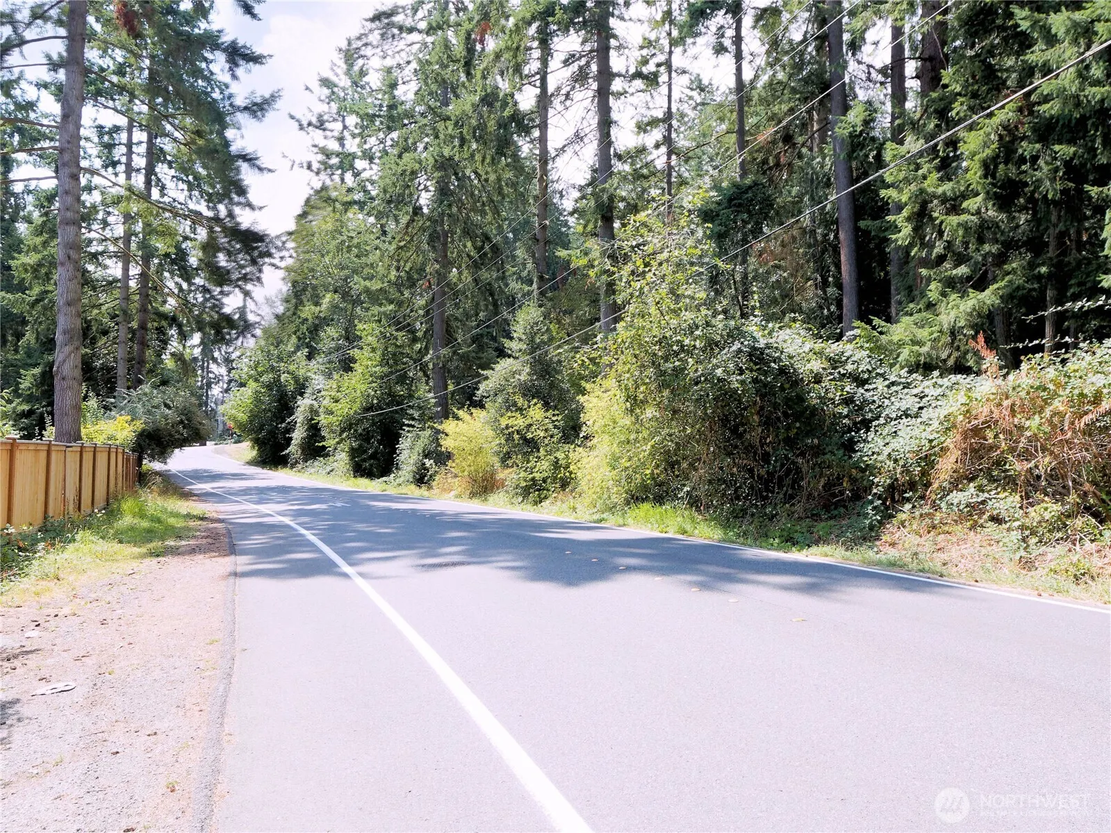 17204 Northup Way , Bellevue, WA 98008