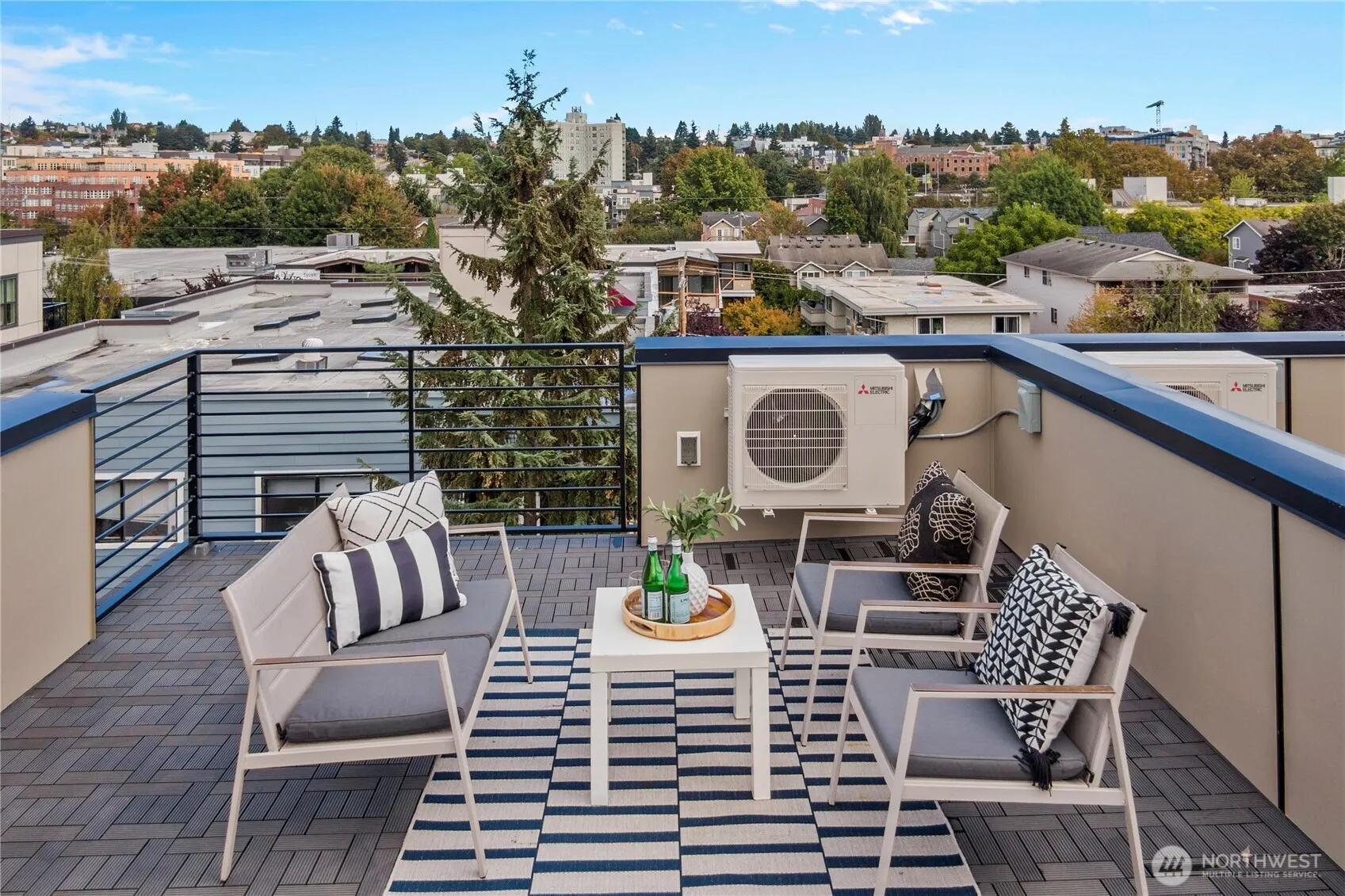 6546 D Latona Avenue NE, Seattle, WA 98115