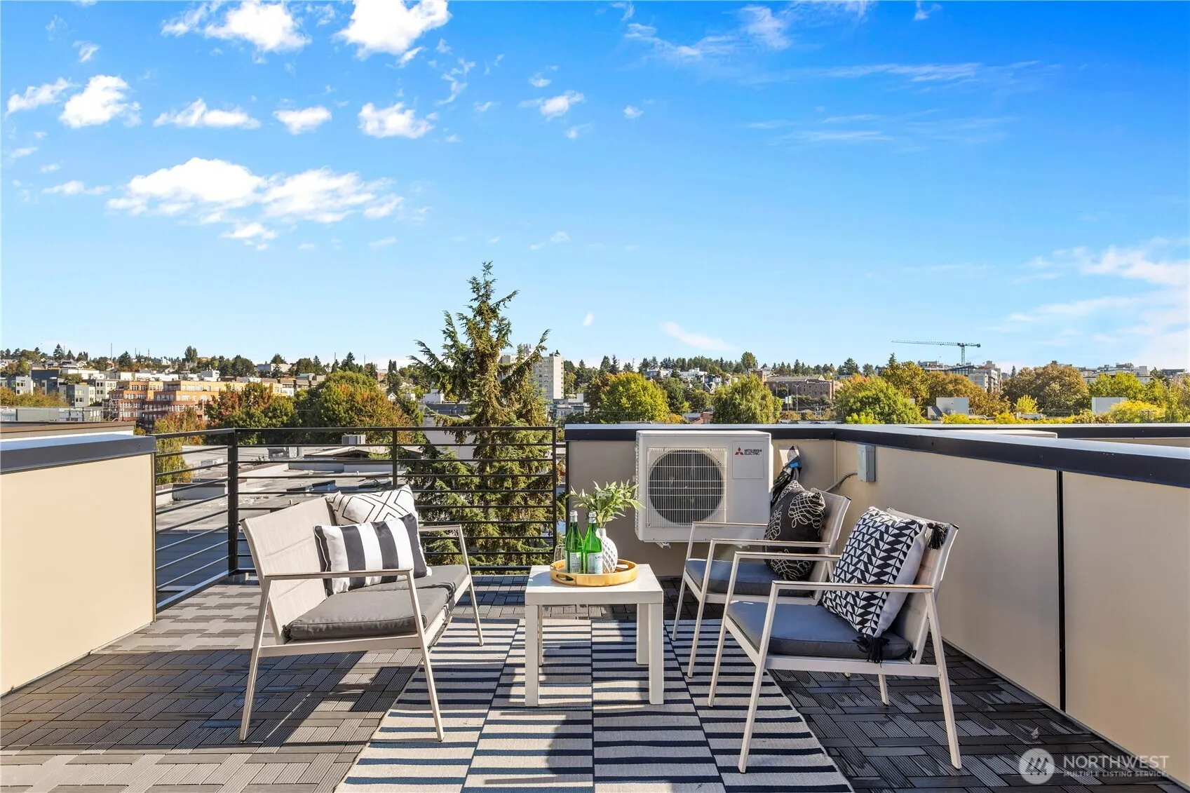 6546 D Latona Avenue NE, Seattle, WA 98115