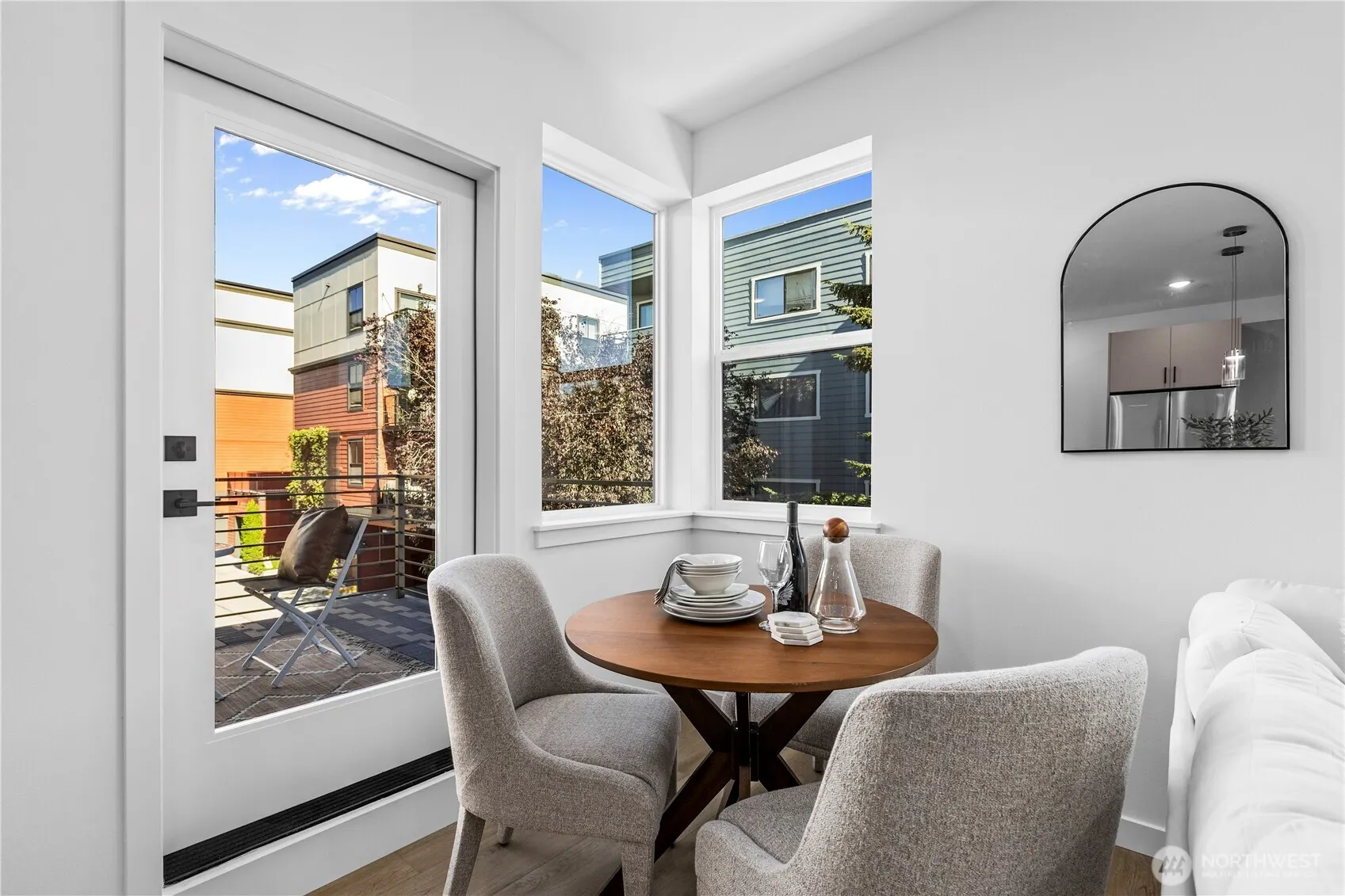 6546 D Latona Avenue NE, Seattle, WA 98115