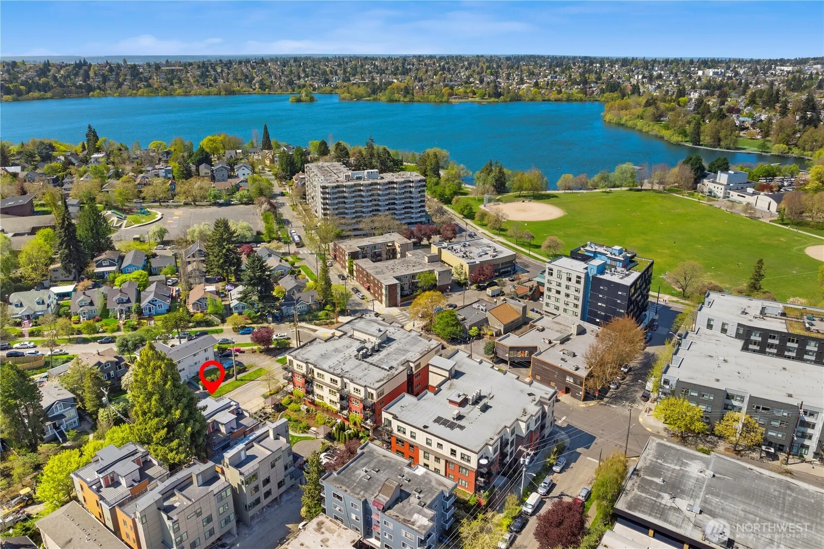 6546 D Latona Avenue NE, Seattle, WA 98115