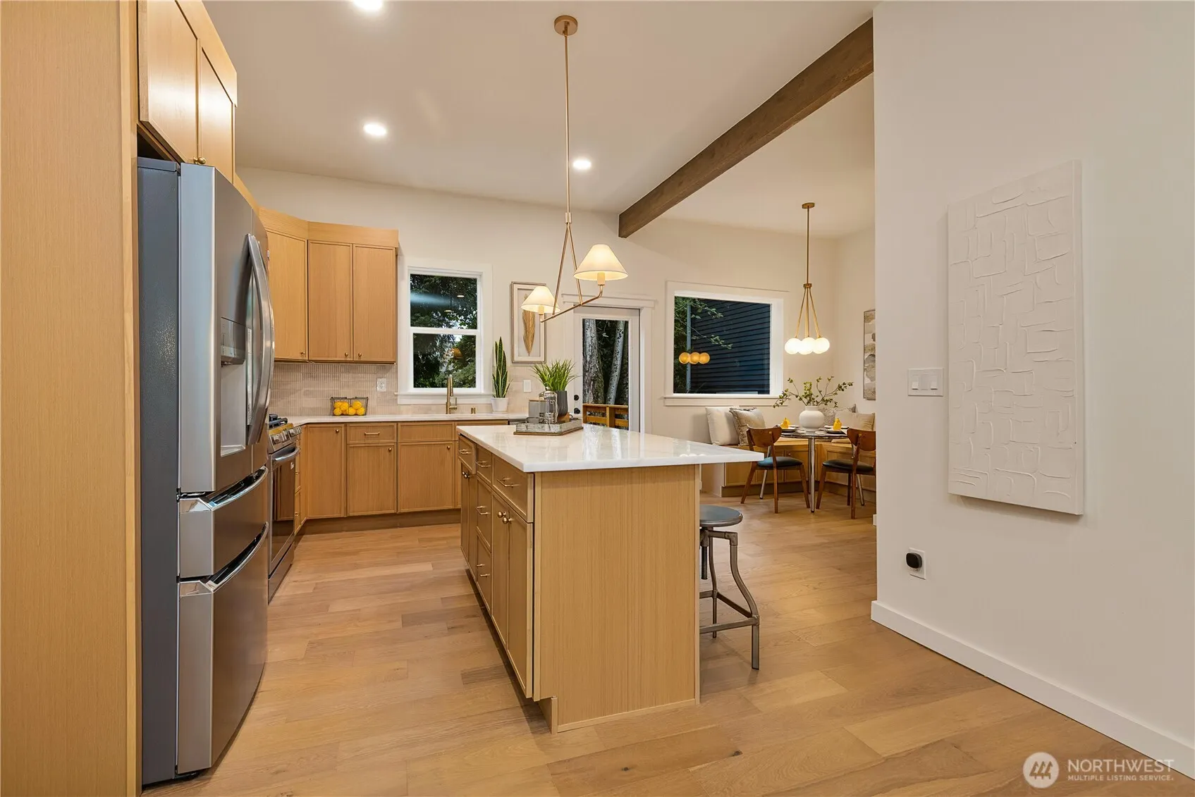 605 32nd Avenue , Seattle, WA 98122