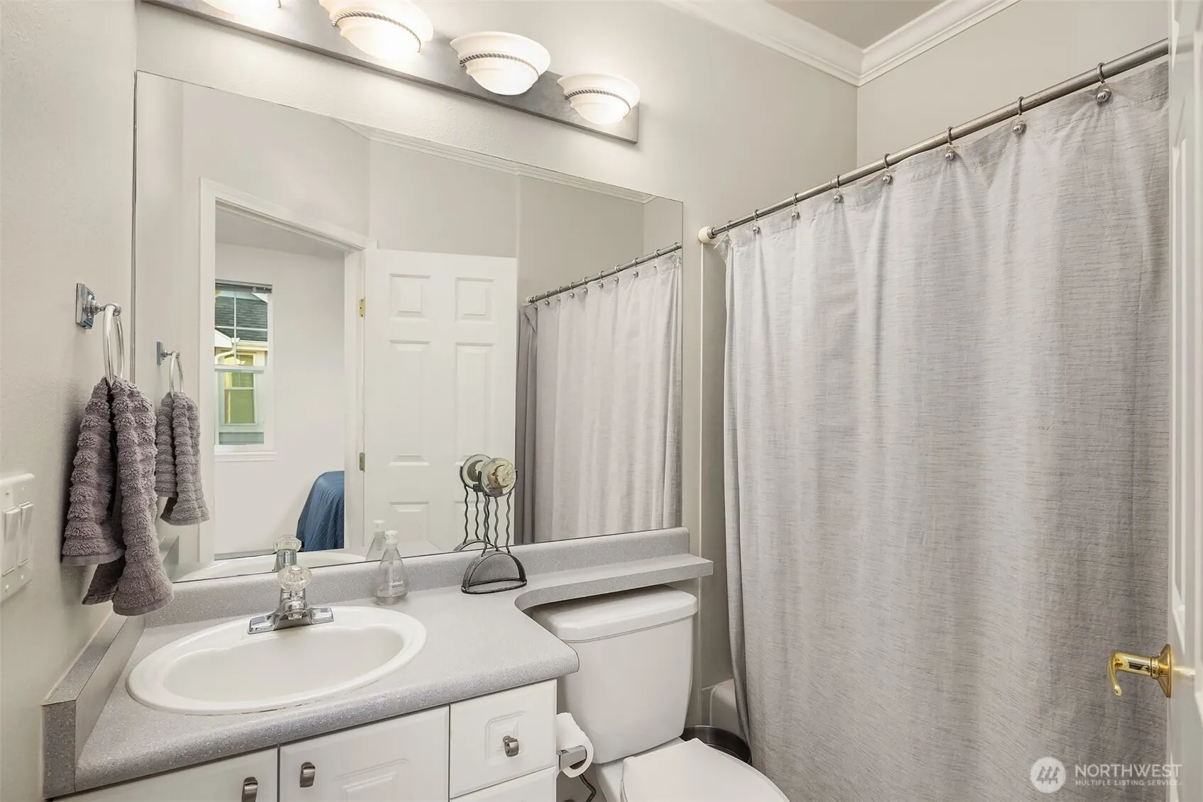 16125 Juanita Woodinville Way NE #1301, Bothell, WA 98011