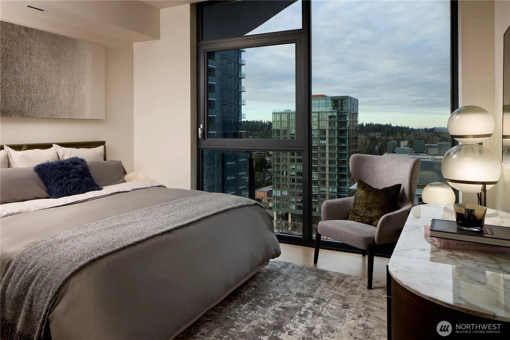 838 Avenue Square NE #1605, Bellevue, WA 98004