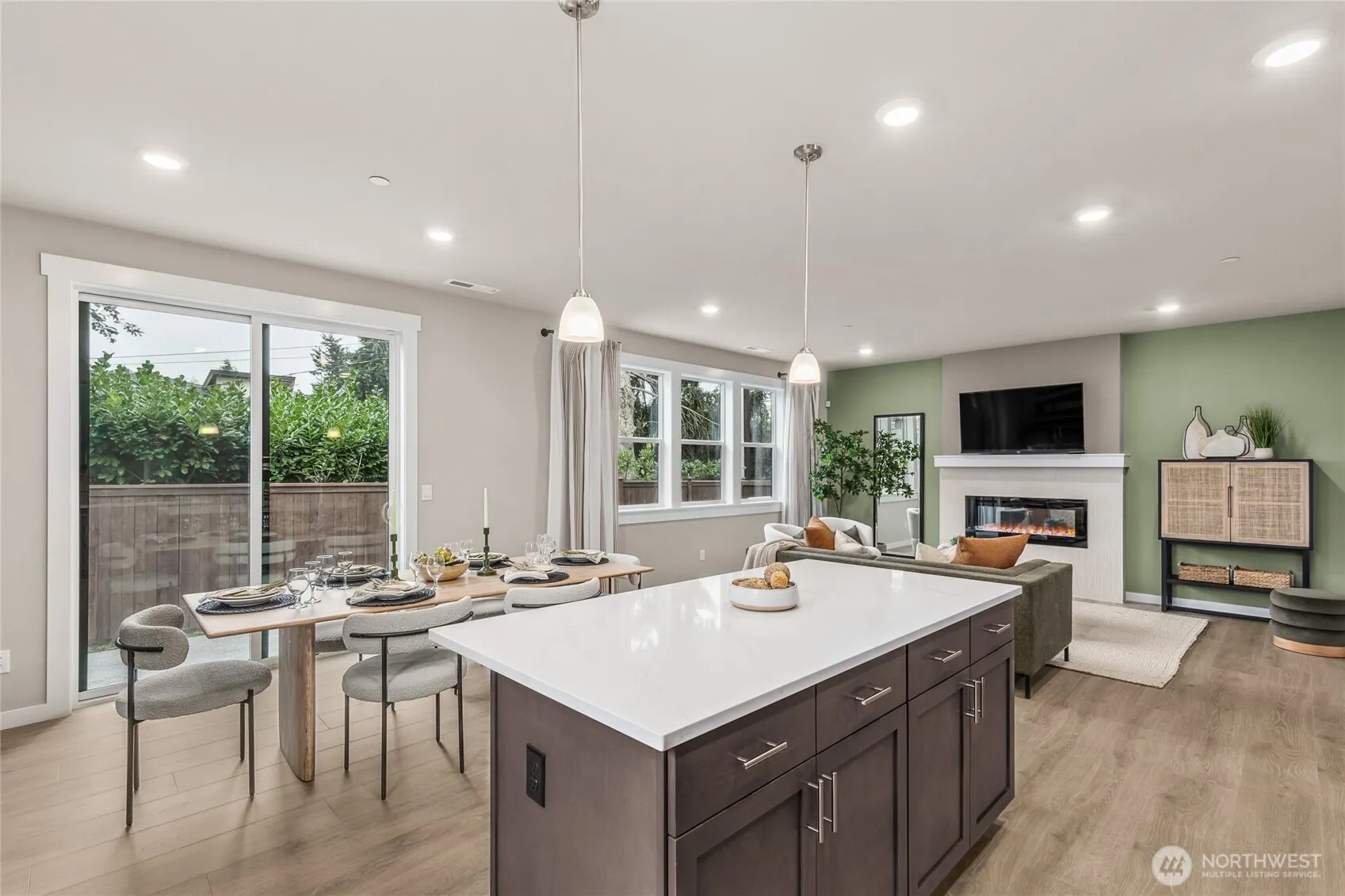 13539 NE 105th Court #41, Kirkland, WA 98033