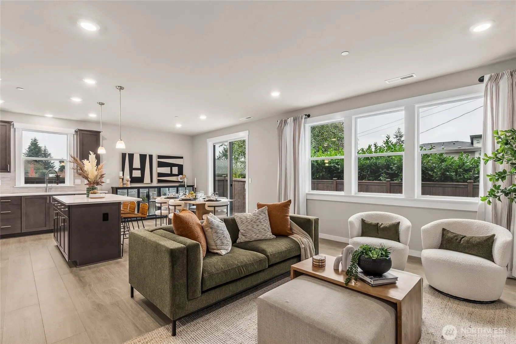 13539 NE 105th Court #41, Kirkland, WA 98033