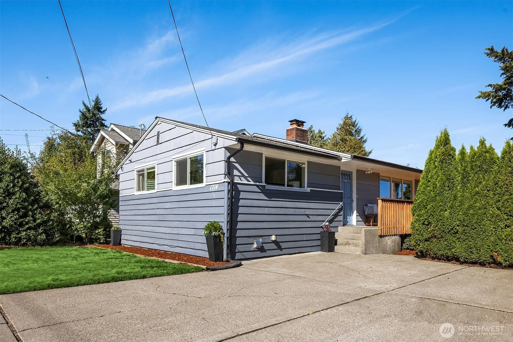 1714 N 100th Street , Seattle, WA 98133