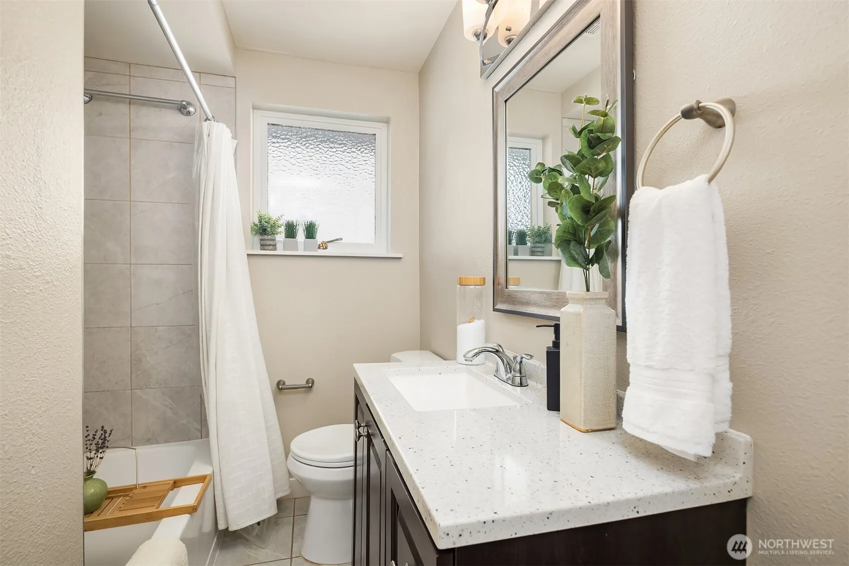 1714 N 100th Street , Seattle, WA 98133