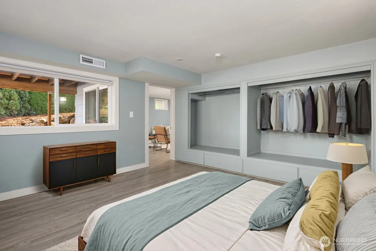 1714 N 100th Street , Seattle, WA 98133