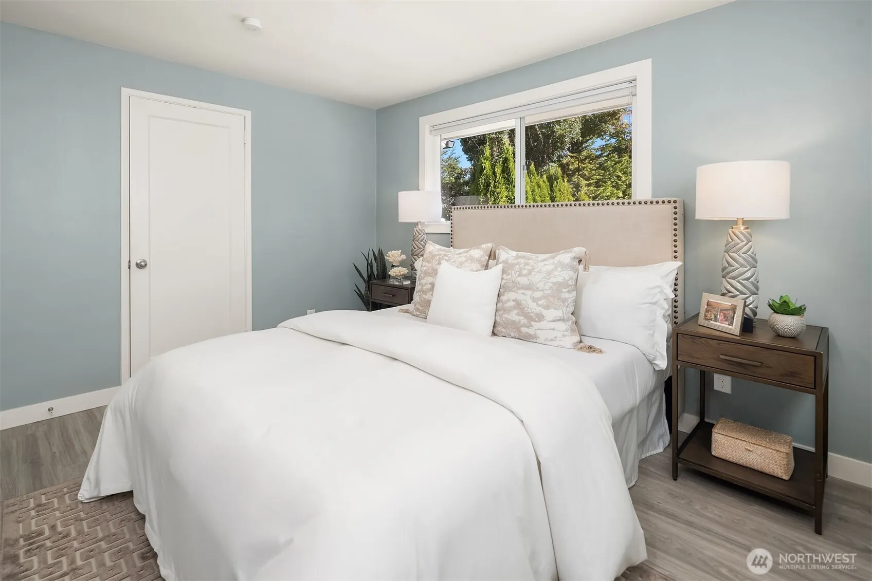1714 N 100th Street , Seattle, WA 98133