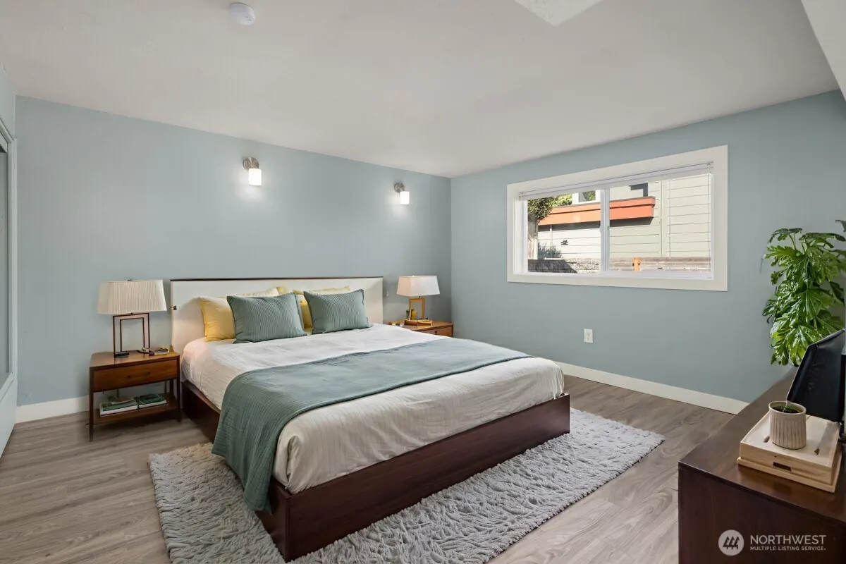 1714 N 100th Street , Seattle, WA 98133