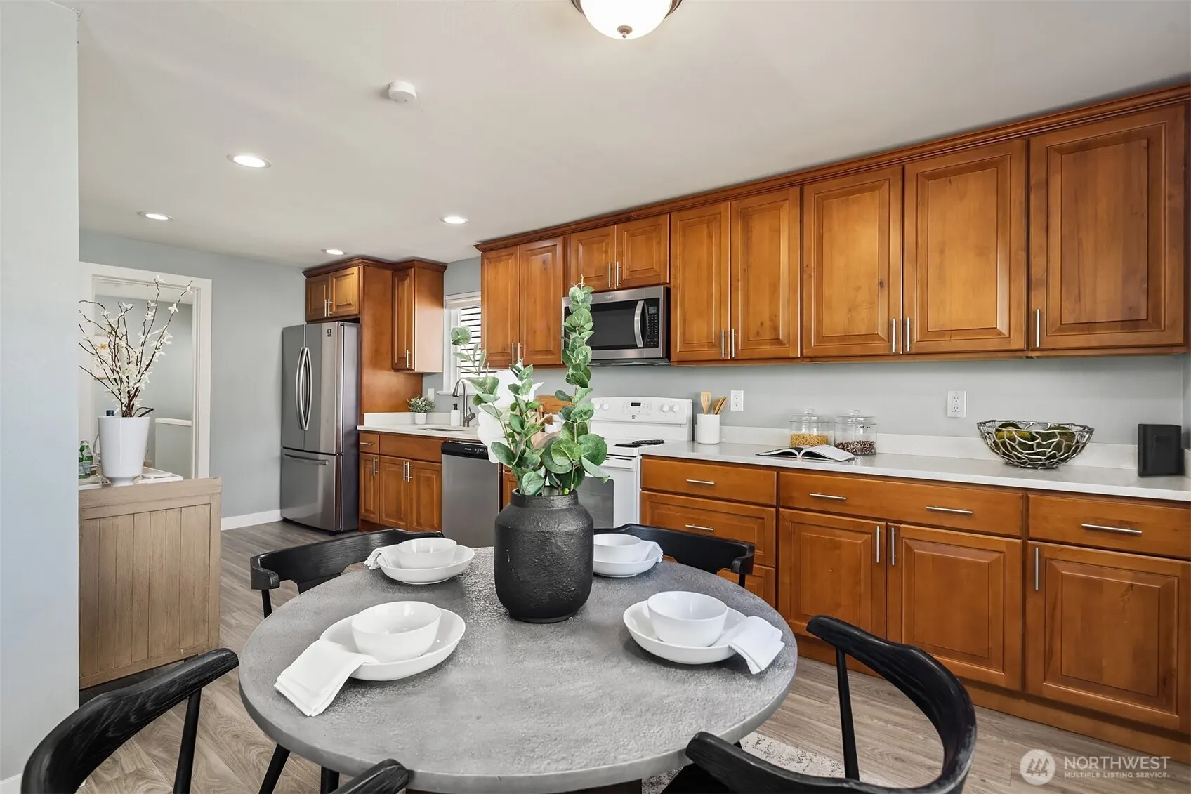 1714 N 100th Street , Seattle, WA 98133