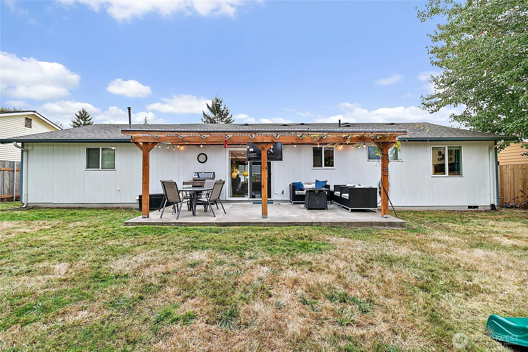 11812 SE 253rd Street , Kent, WA 98030