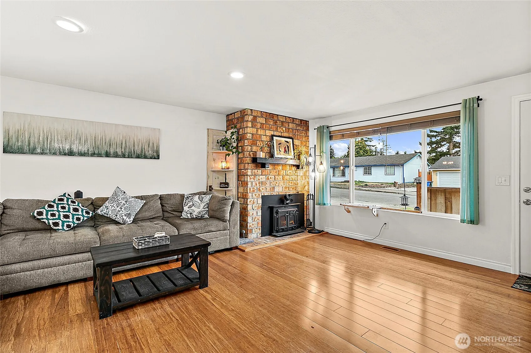 11812 SE 253rd Street , Kent, WA 98030