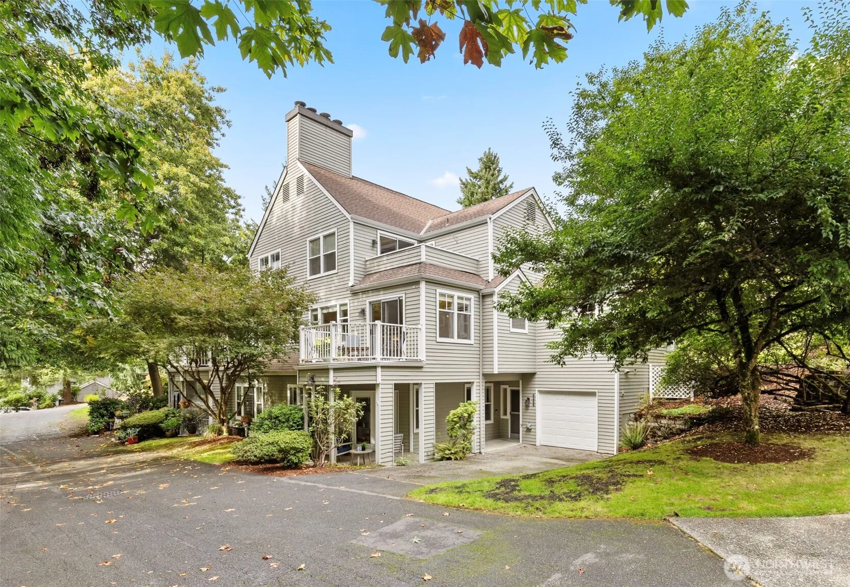 4266 221st Court SE #1090, Issaquah, WA 98029