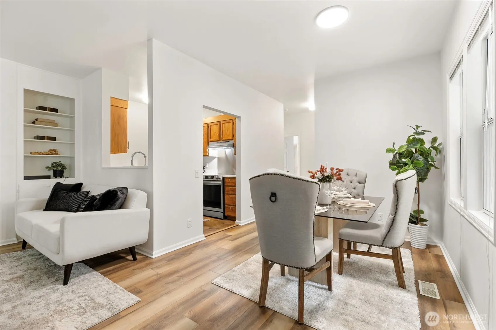 4266 221st Court SE #1090, Issaquah, WA 98029
