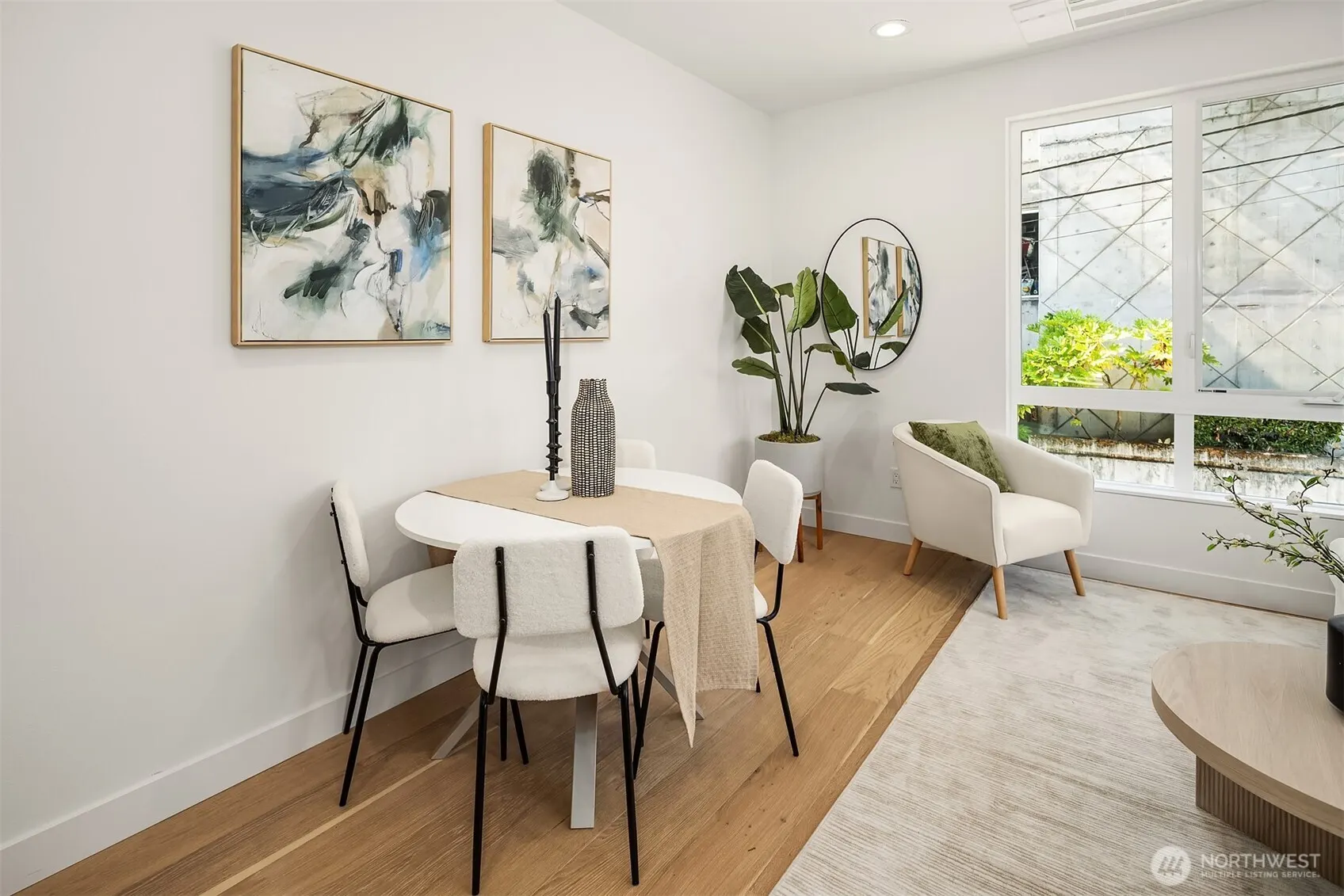 2009 Dexter Avenue N #B, Seattle, WA 98109