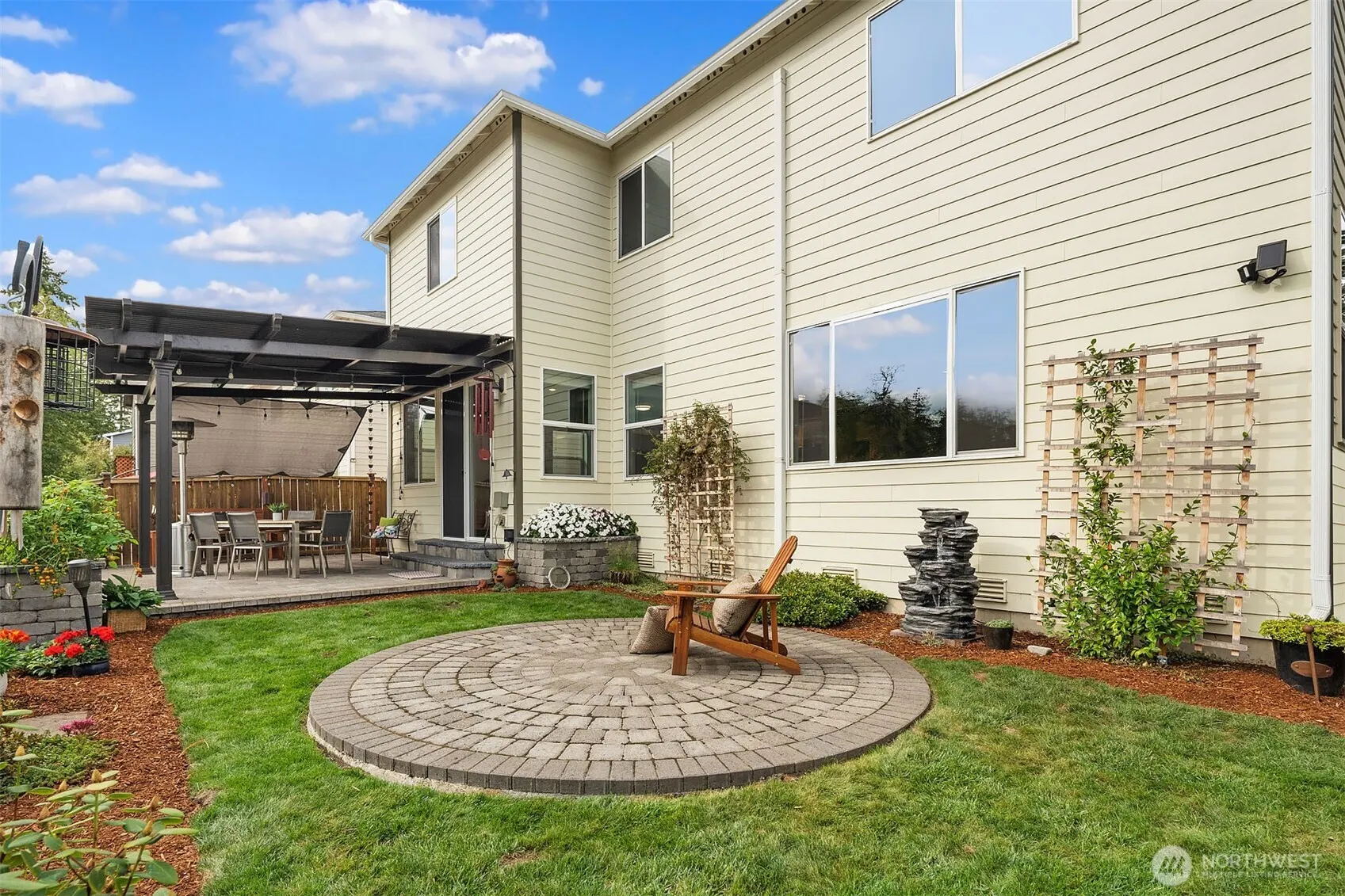 27827 153rd Place SE, Kent, WA 98042-4017