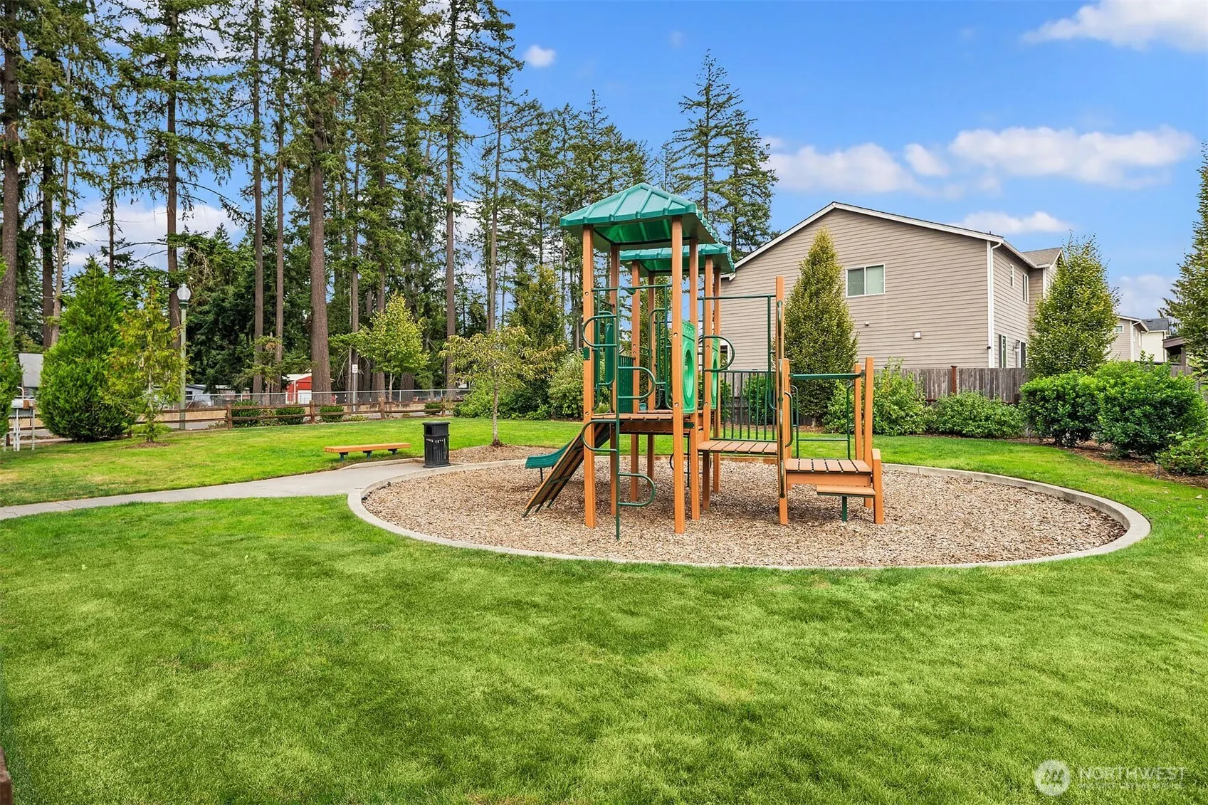 27827 153rd Place SE, Kent, WA 98042-4017